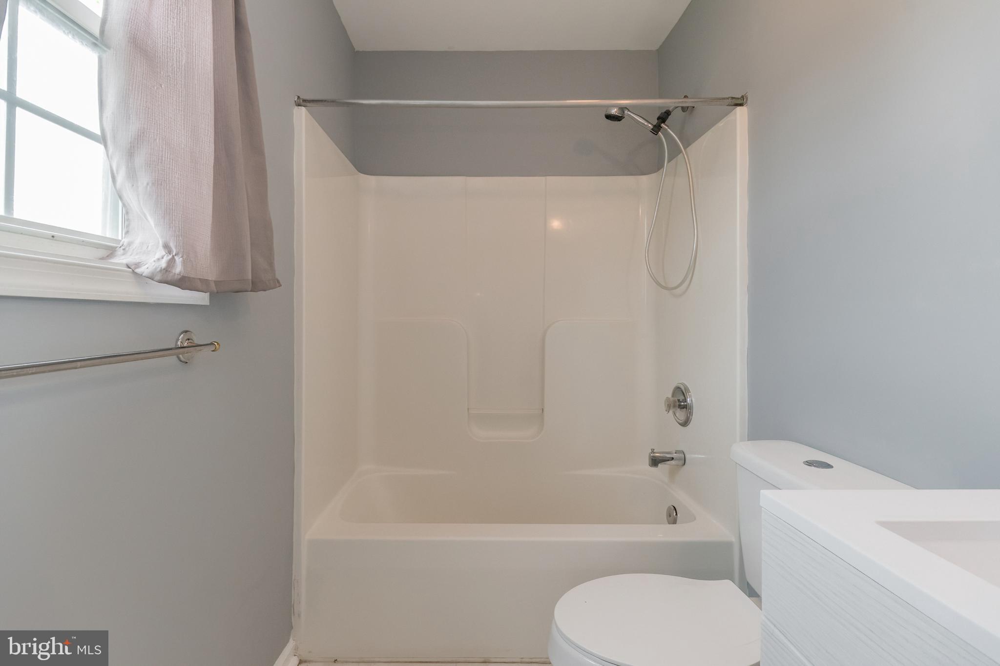 CLUBHOUSE MANOR - Residential