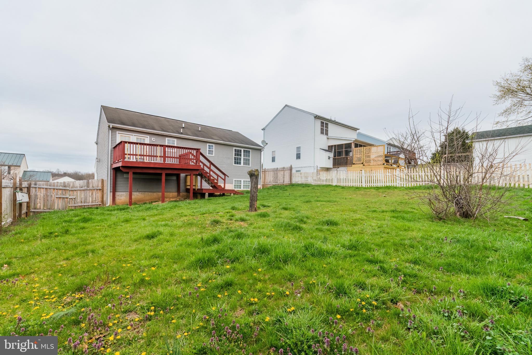 CLUBHOUSE MANOR - Residential