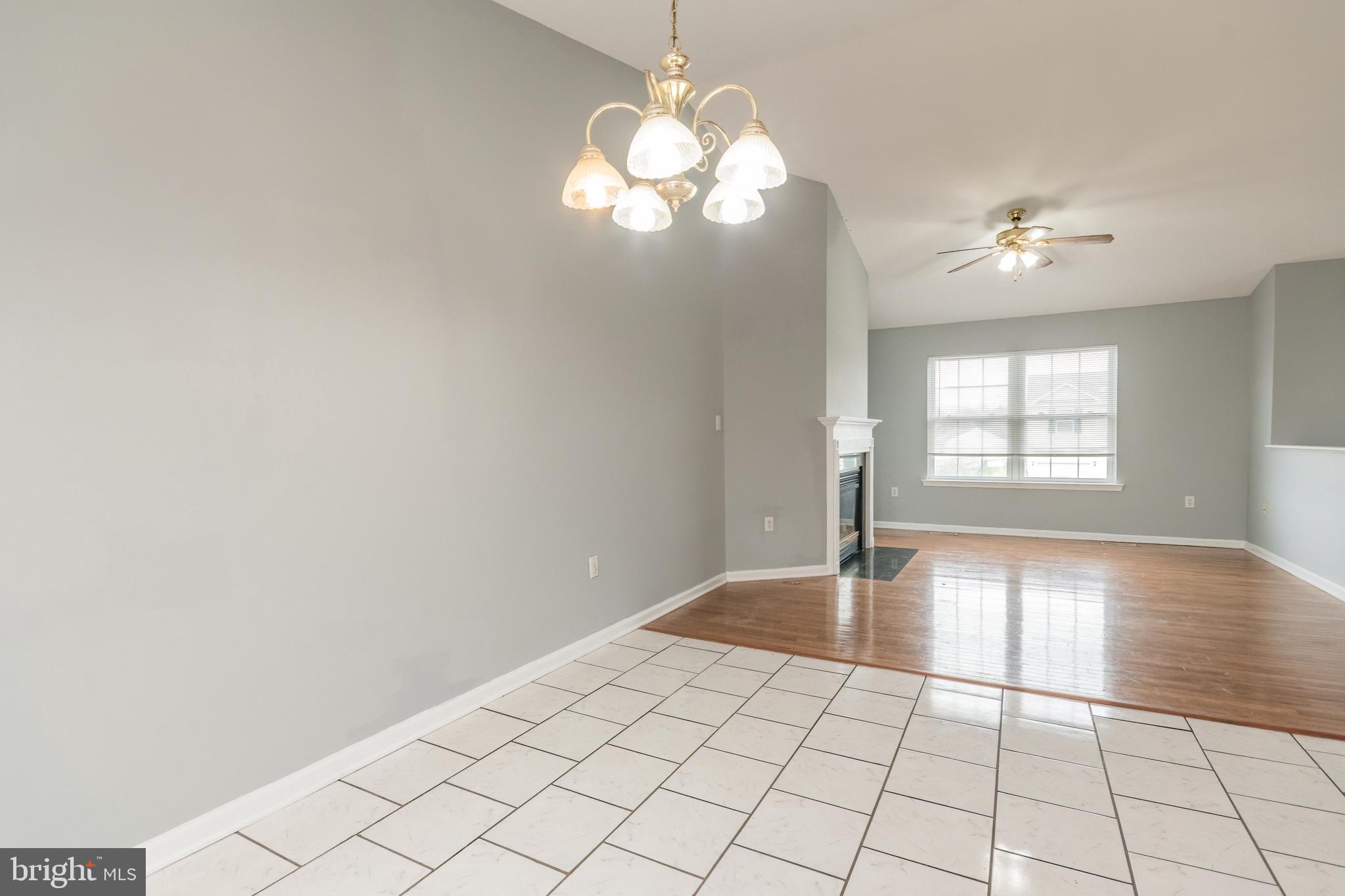 CLUBHOUSE MANOR - Residential