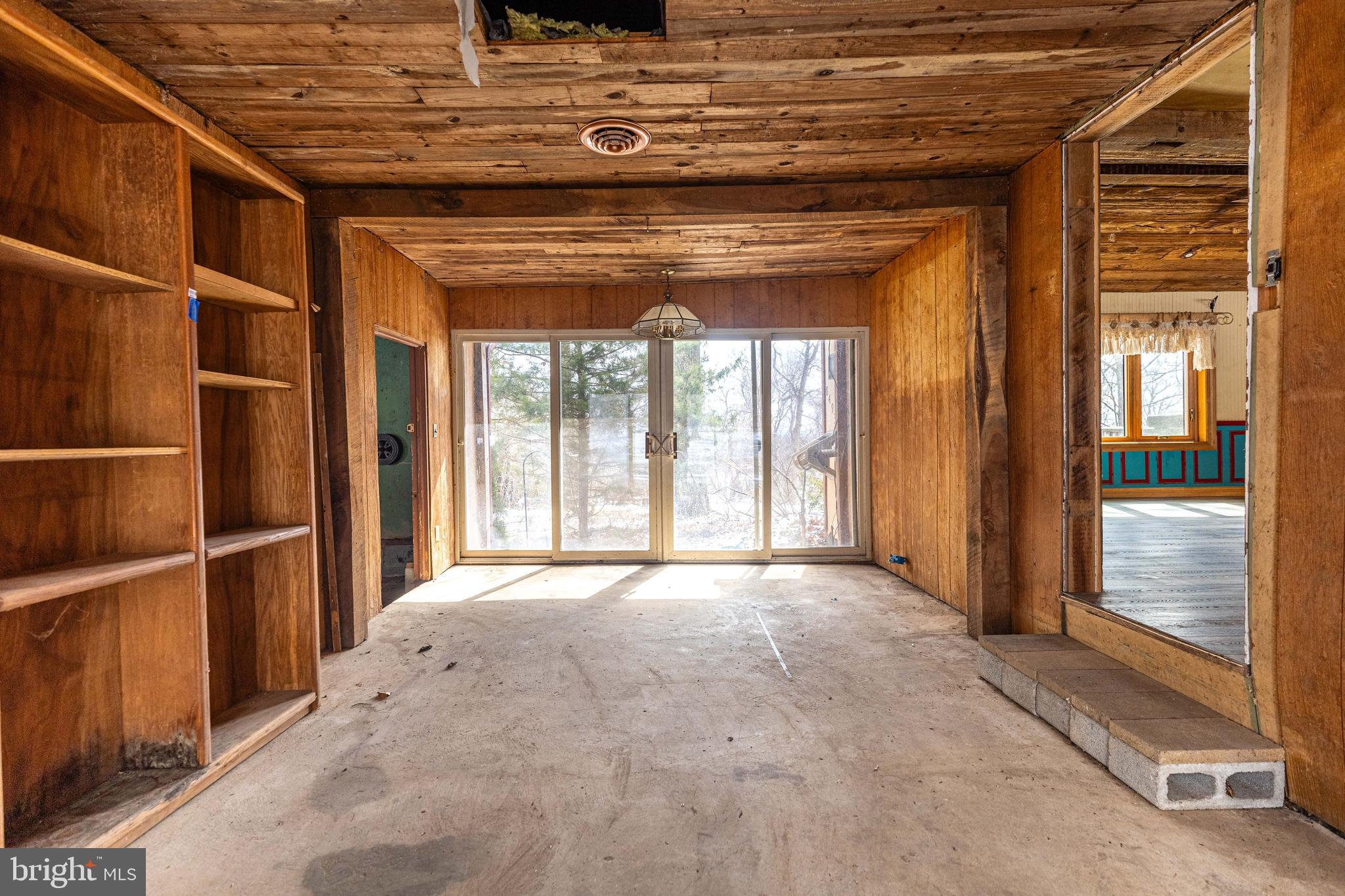 TUSCARORA - Residential