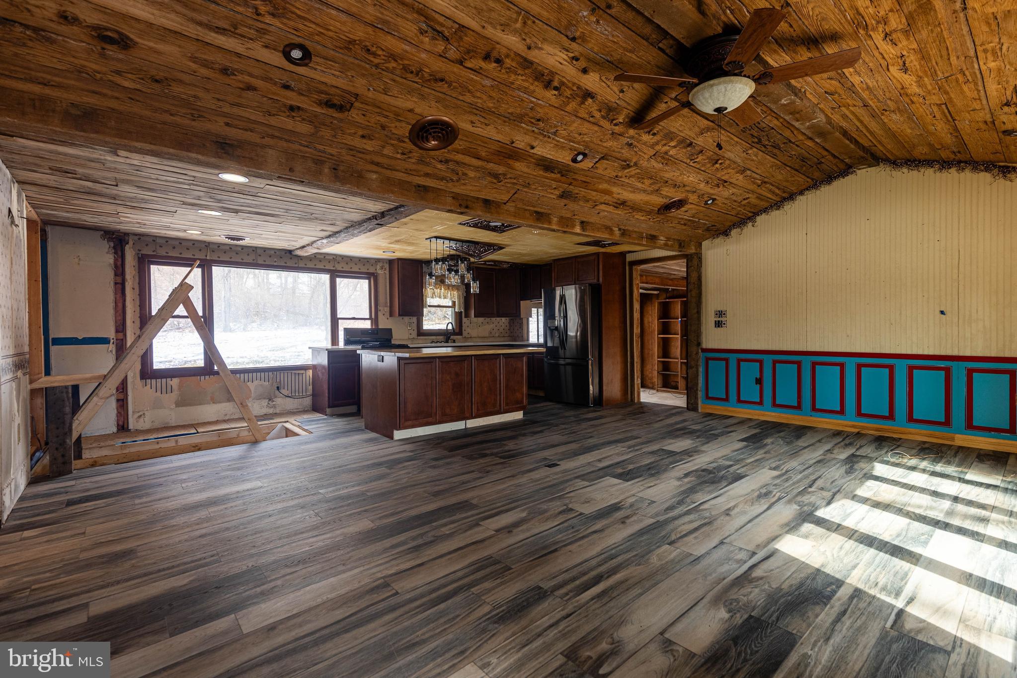 TUSCARORA - Residential