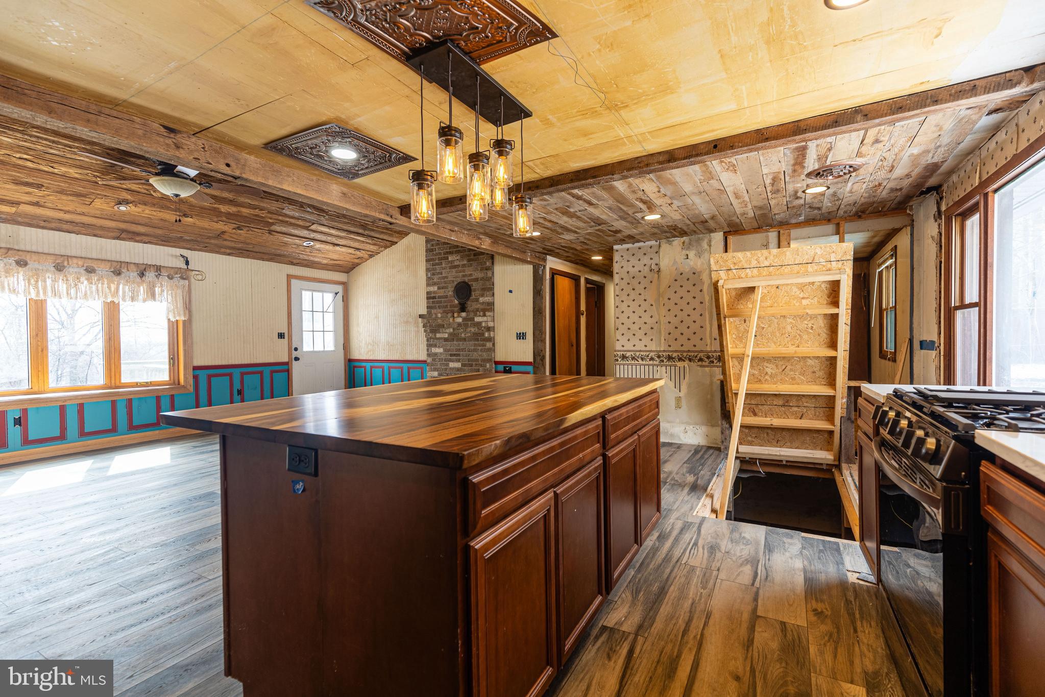 TUSCARORA - Residential