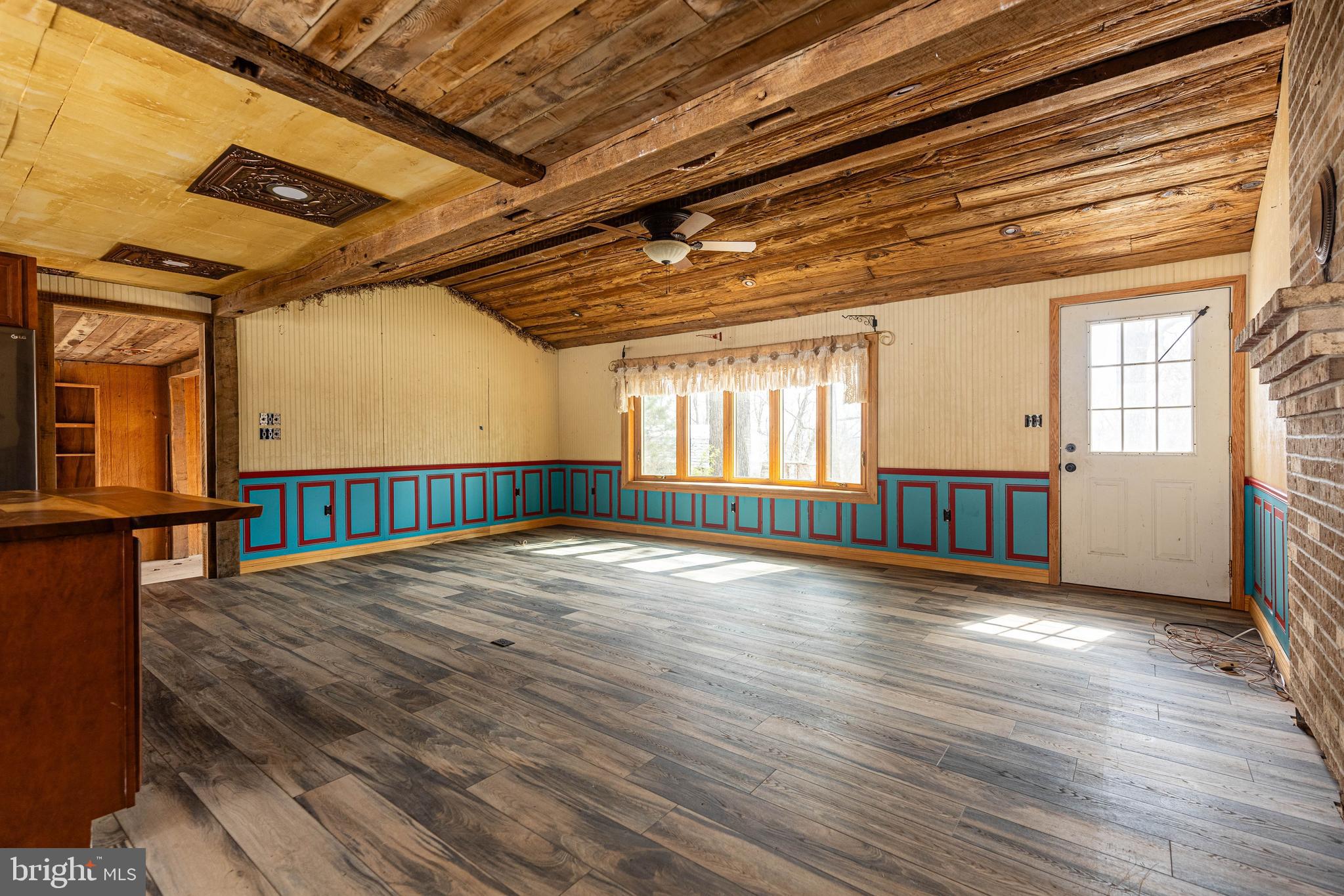 TUSCARORA - Residential