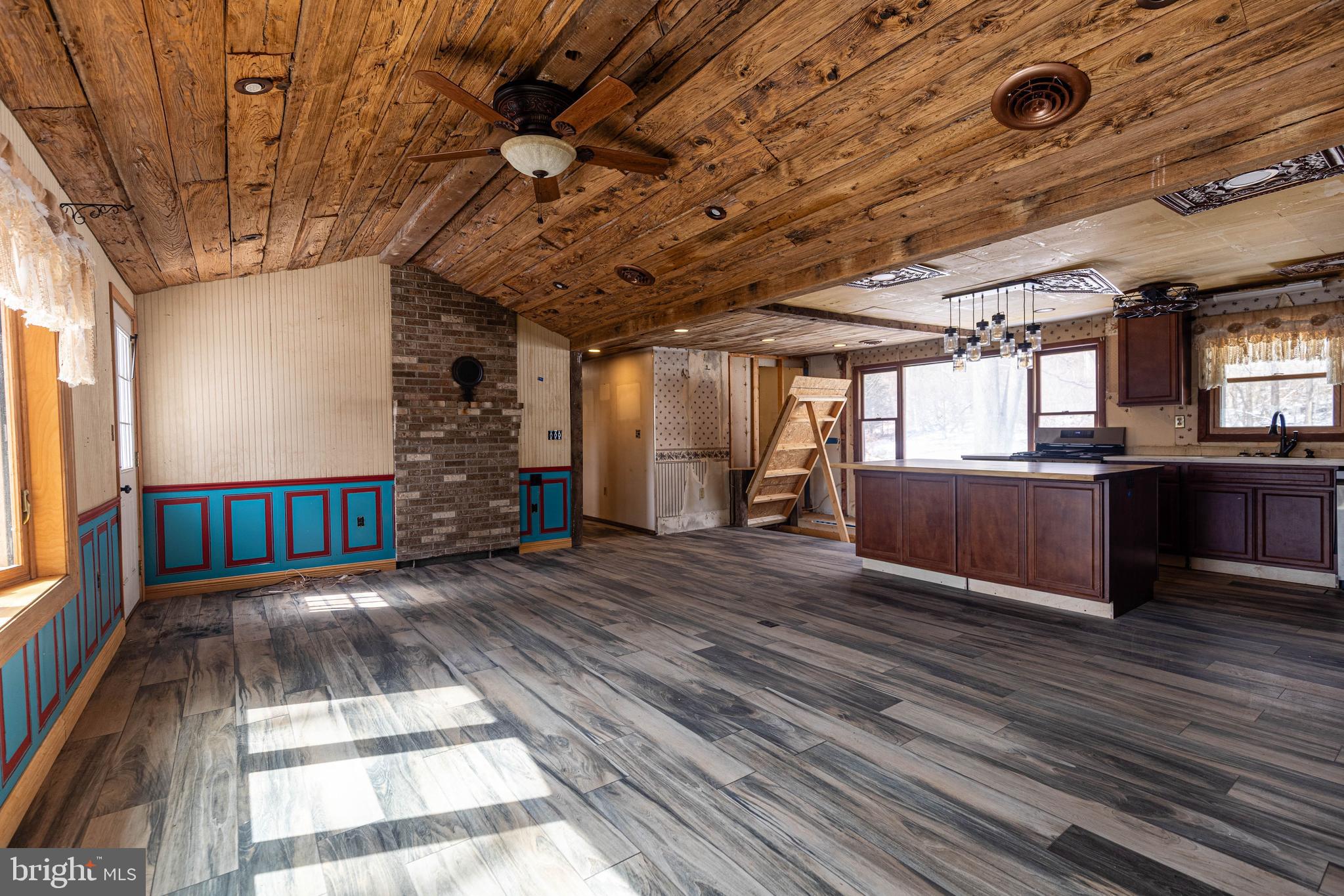 TUSCARORA - Residential