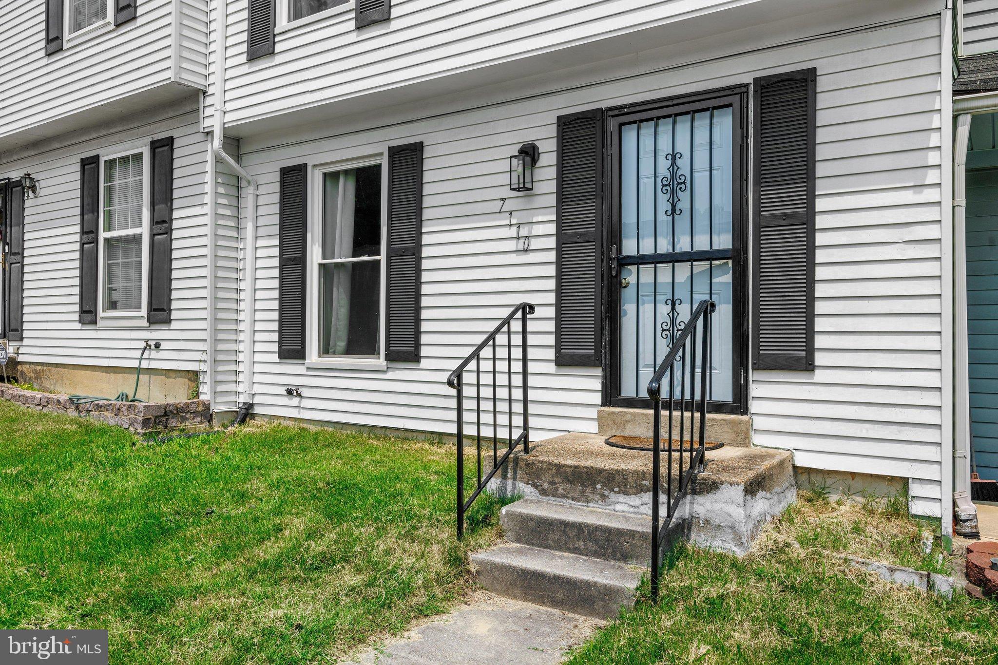 7110 MARBURY COURT