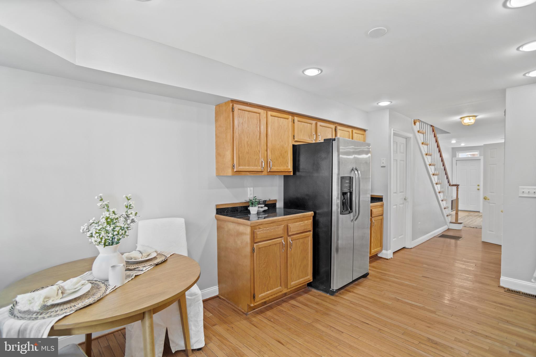 LOCUST POINT - Residential