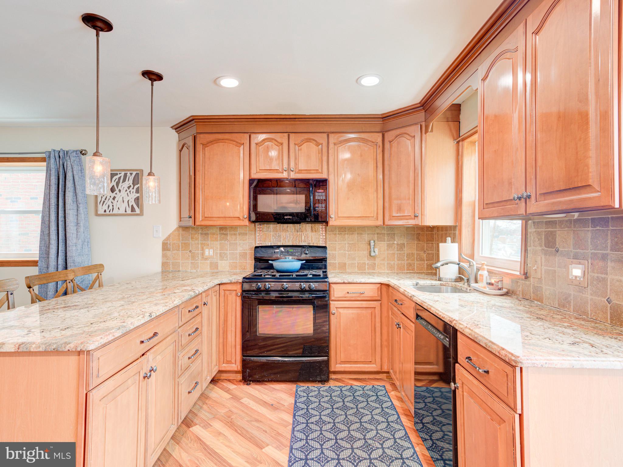 SOMERTON - Residential