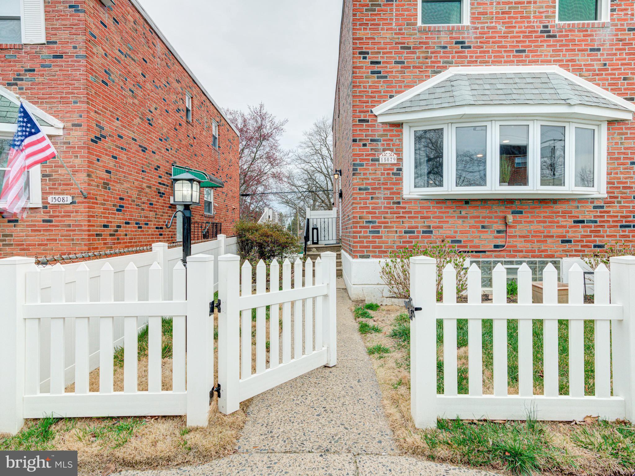 SOMERTON - Residential