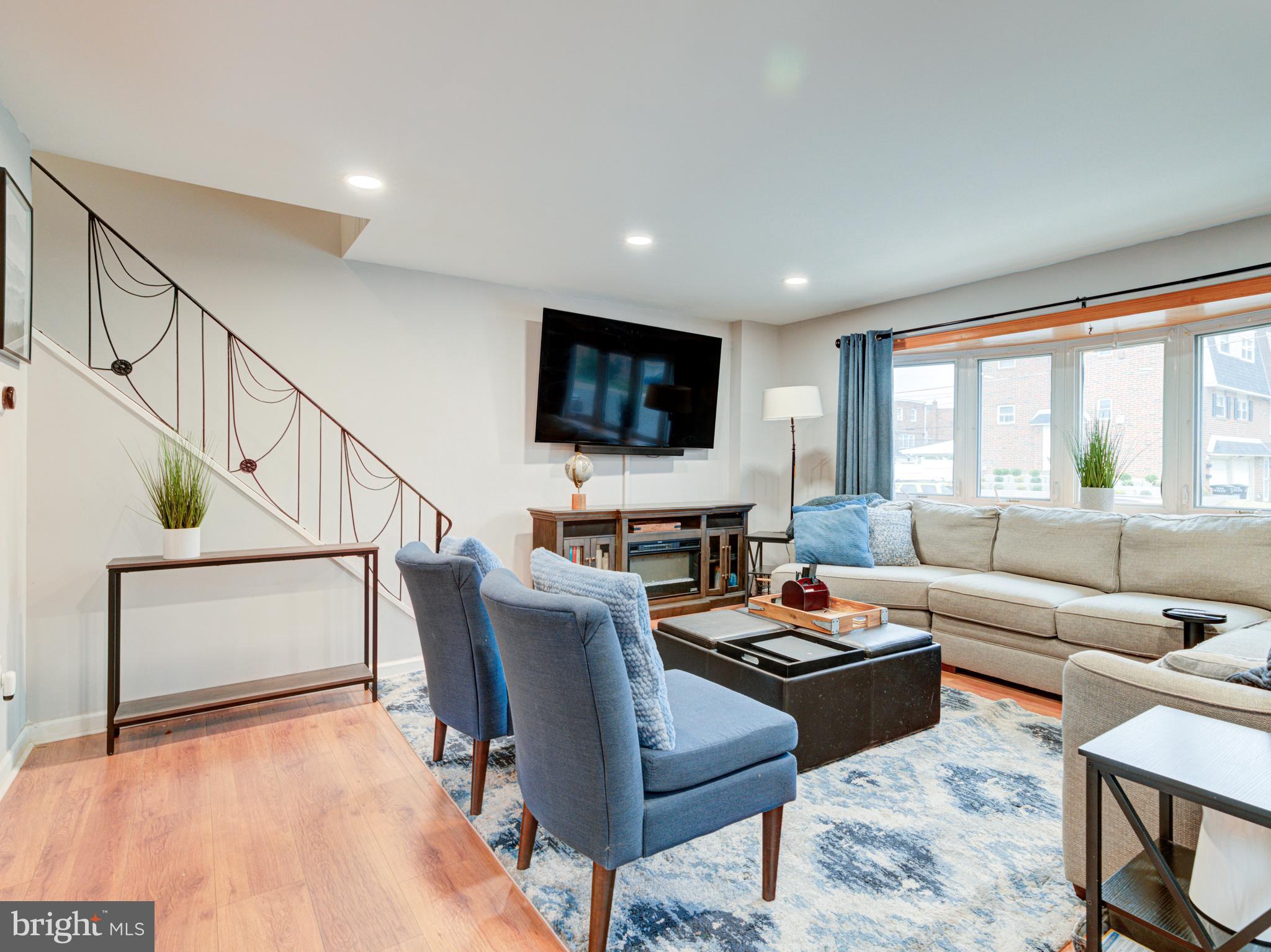 SOMERTON - Residential