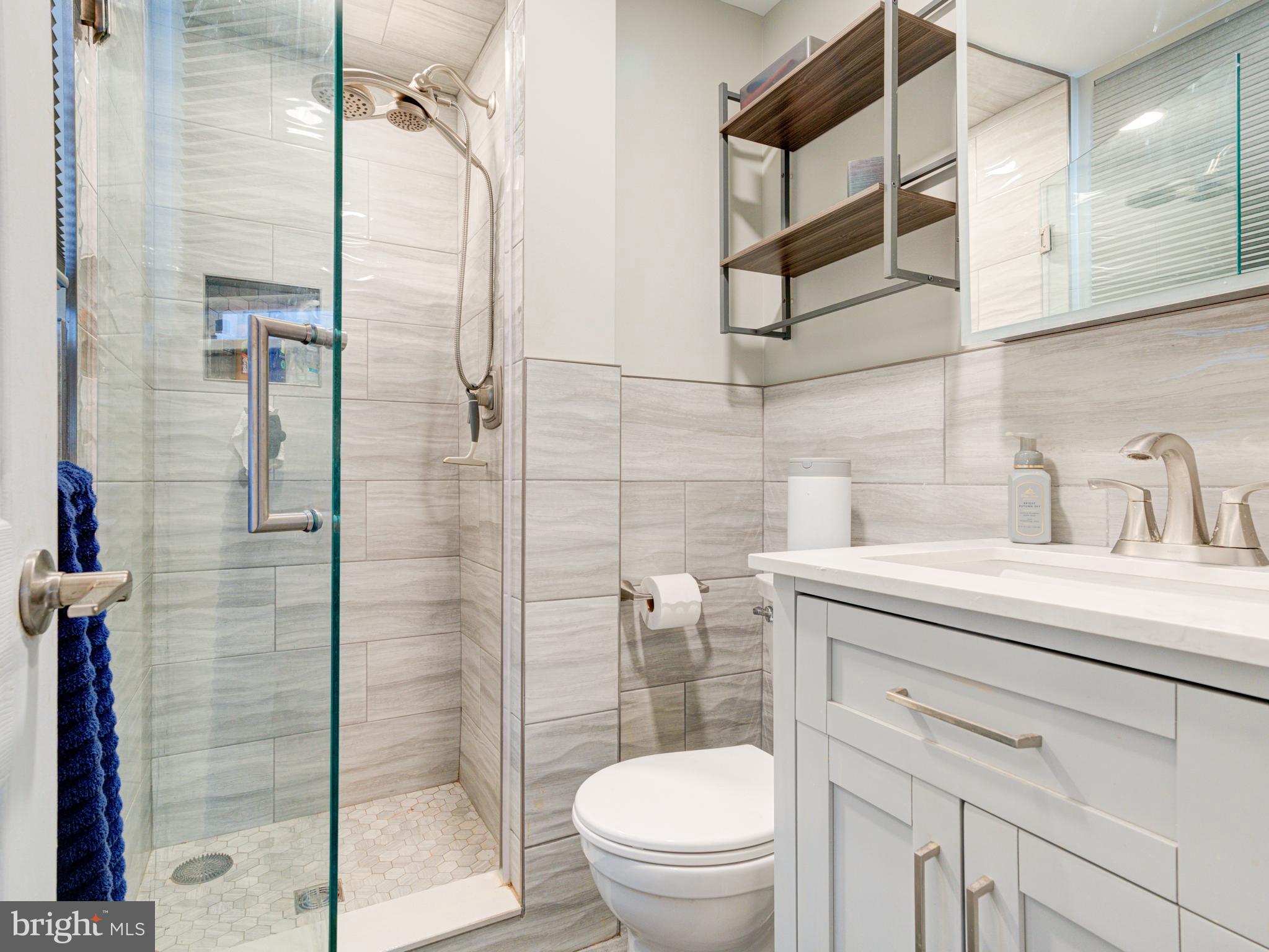 SOMERTON - Residential