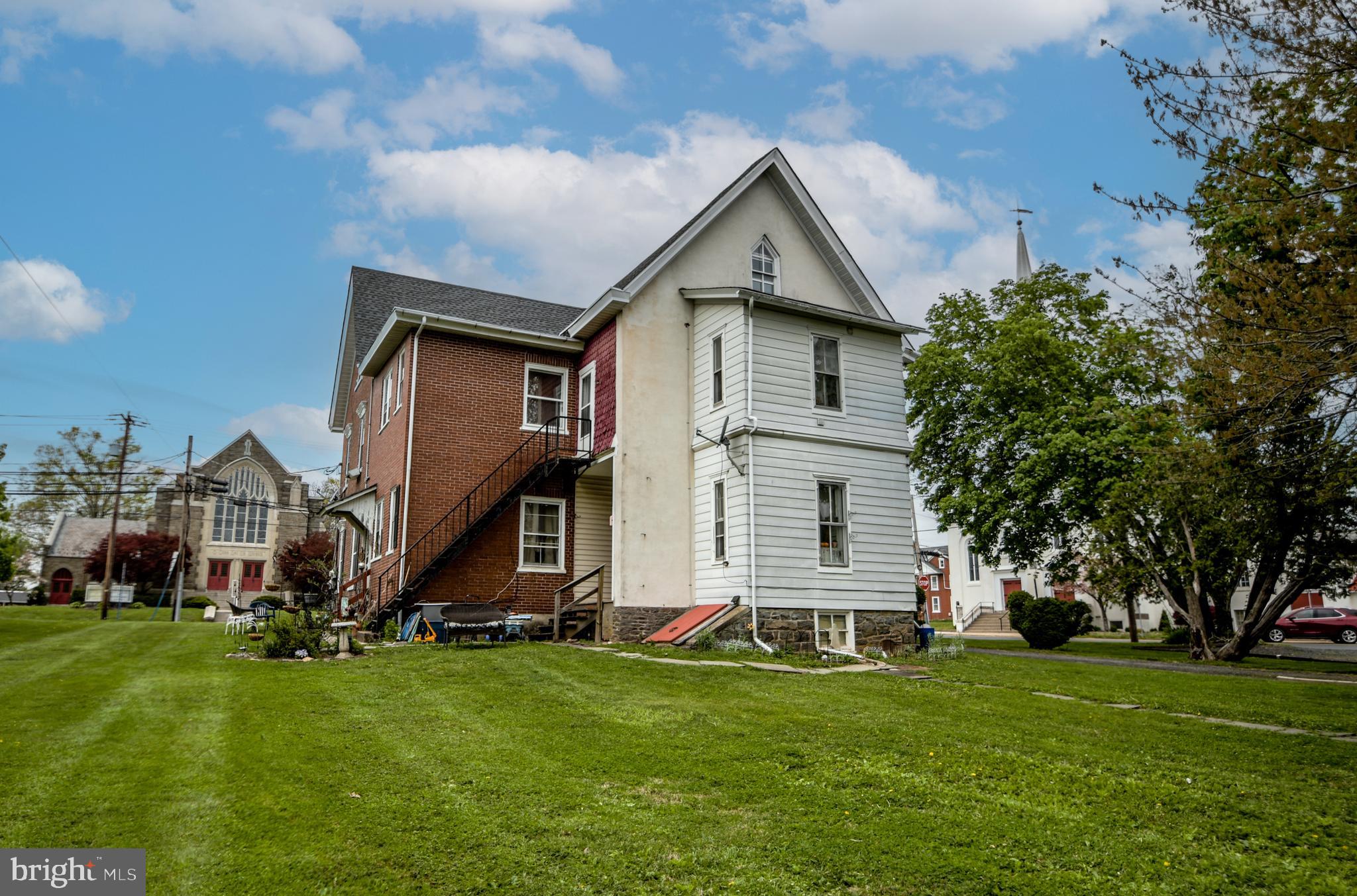 1 S MAIN STREET