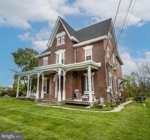 Photo of 1 S Main Street, RICHLANDTOWN, PA 18955 (MLS # PABU2120316)