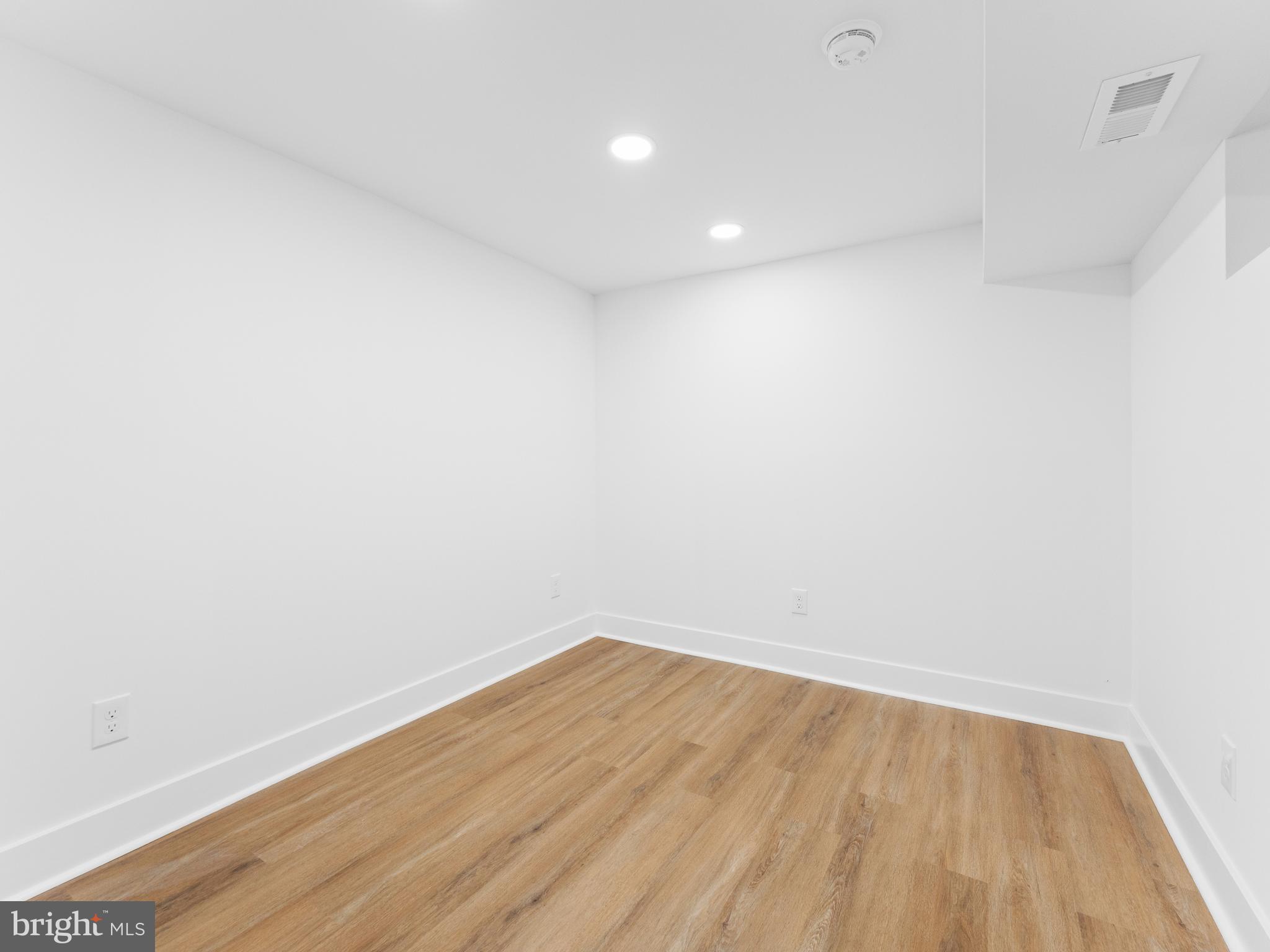 CEDAR PARK - Residential