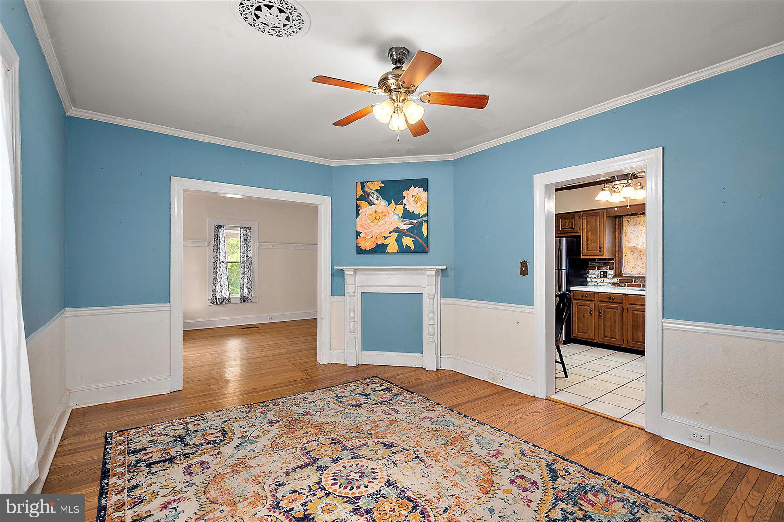 NEWTOWN - Residential