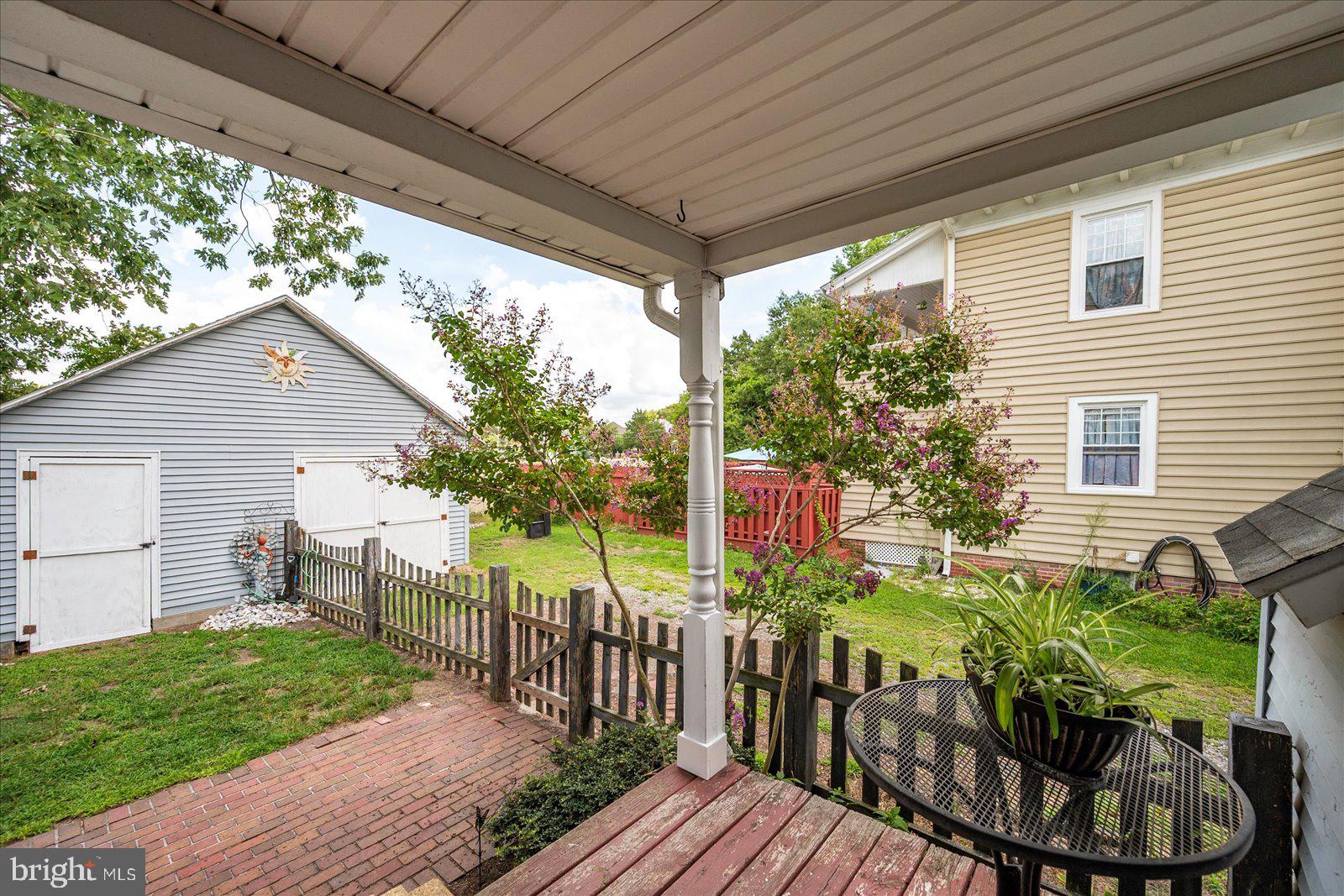 NEWTOWN - Residential