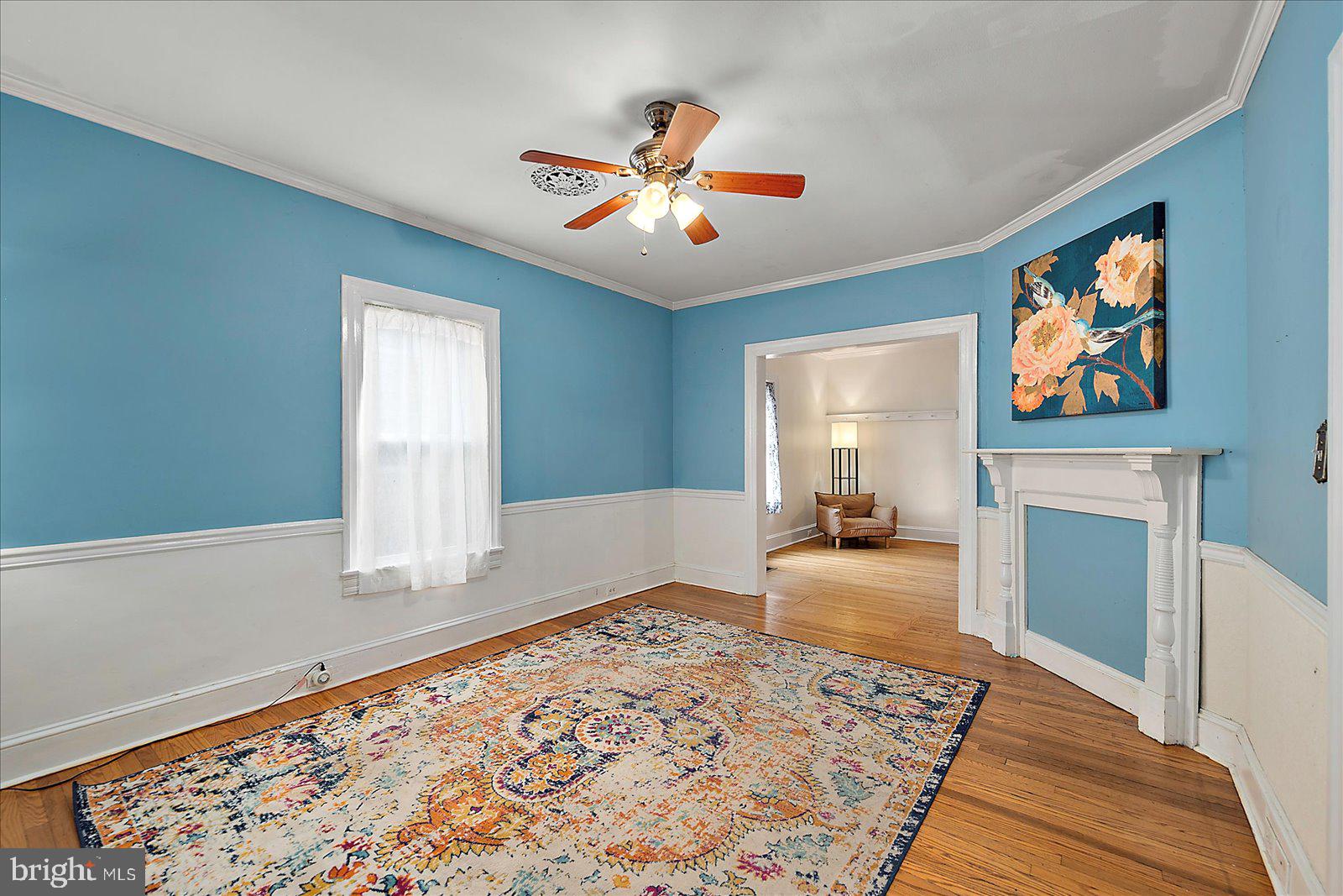 NEWTOWN - Residential