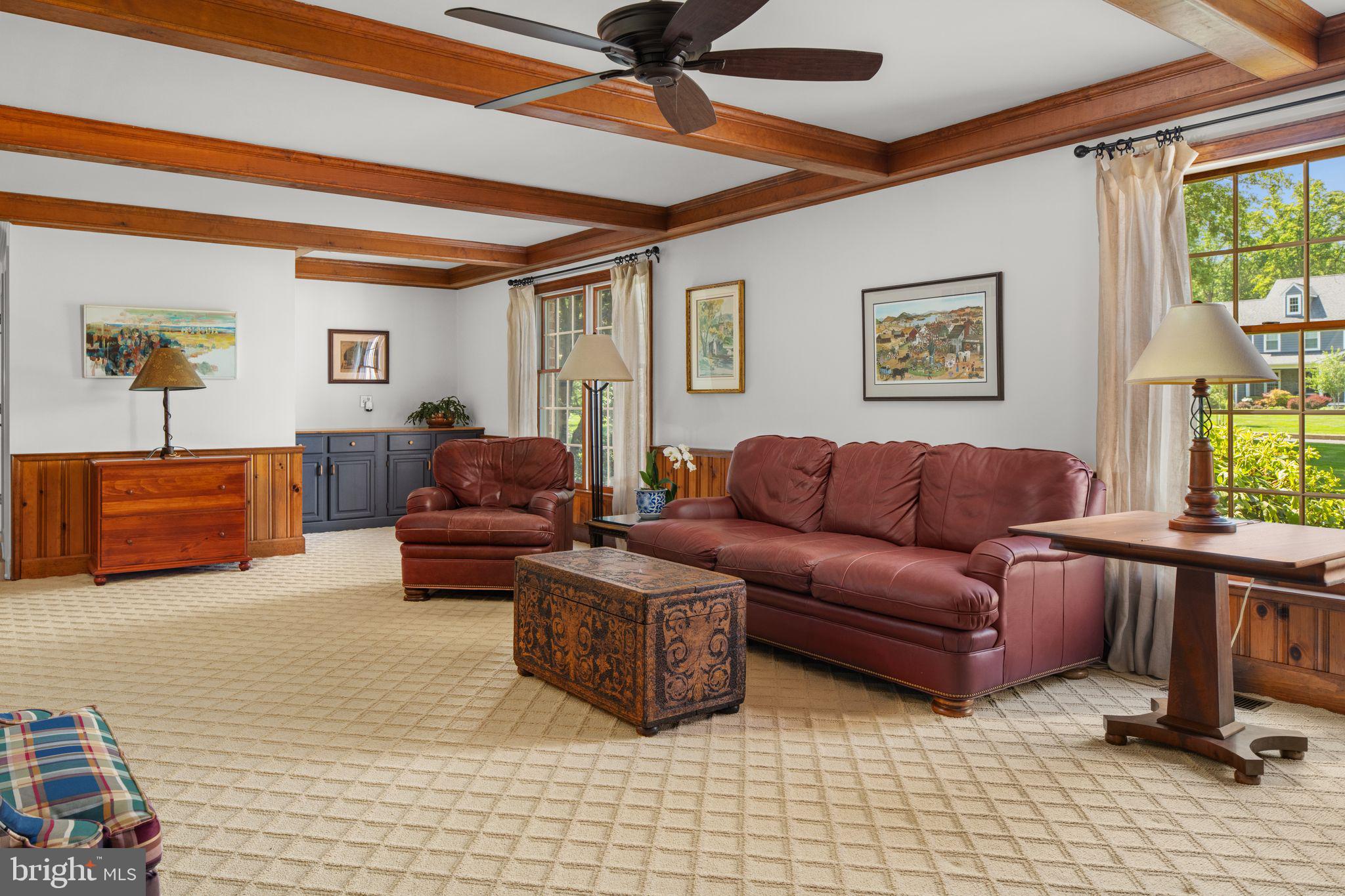 PEBBLE HILL - Residential