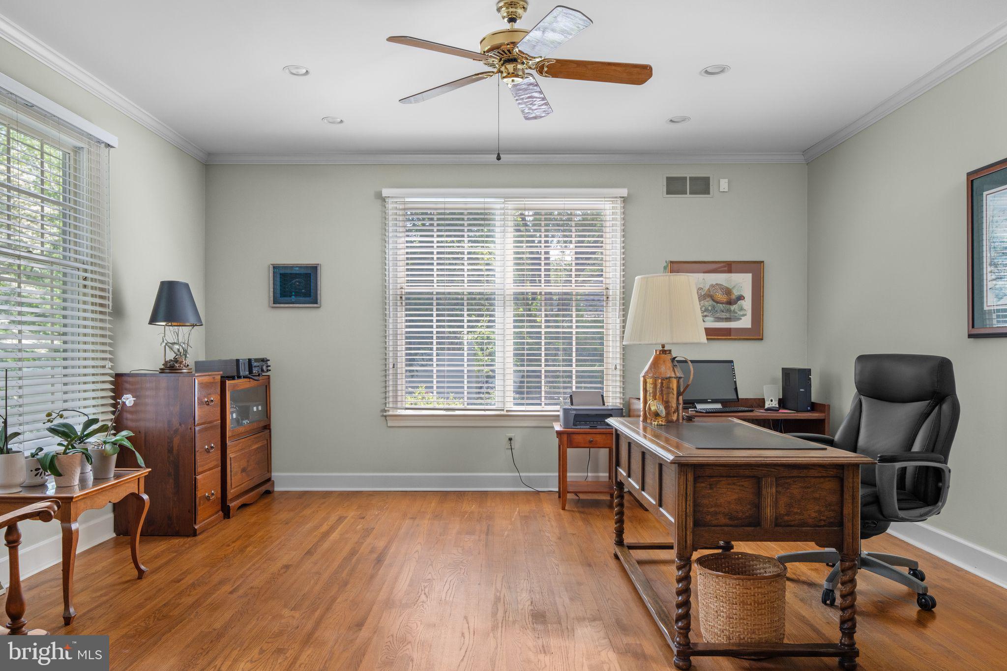 PEBBLE HILL - Residential