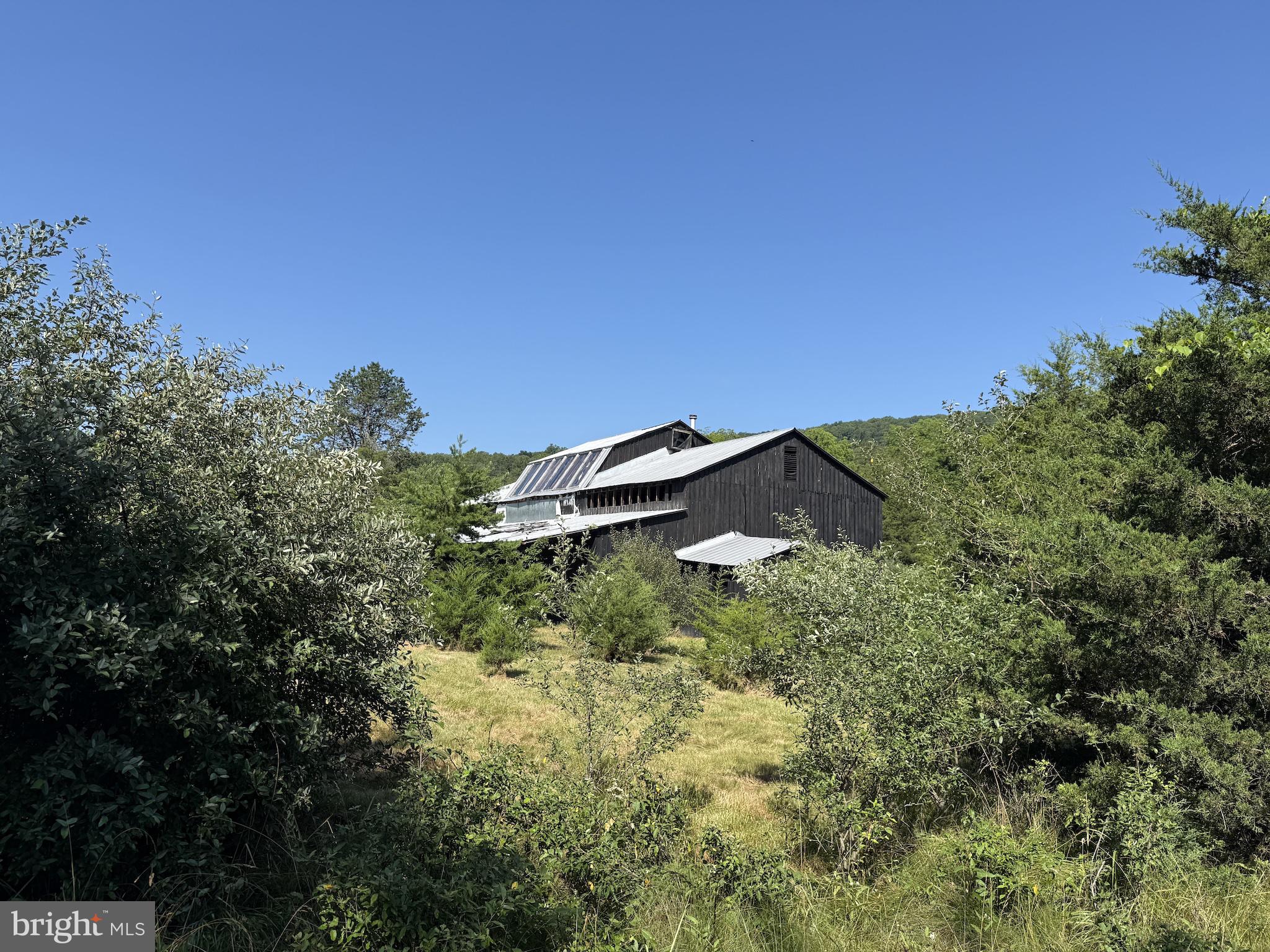 TROUT POND PROPERTY OWNERS ASSOCIATION - Residential