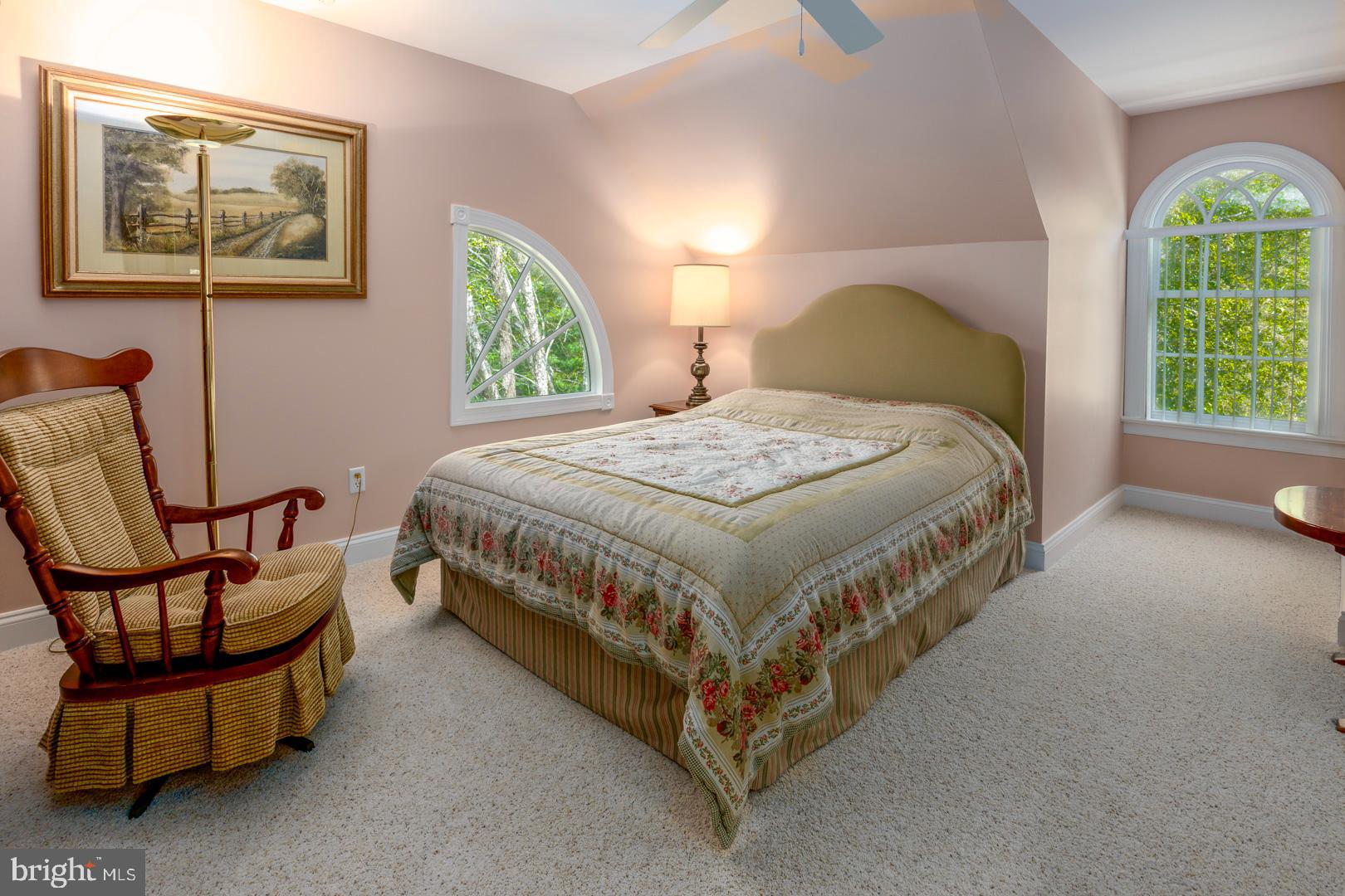 EASTON - Residential