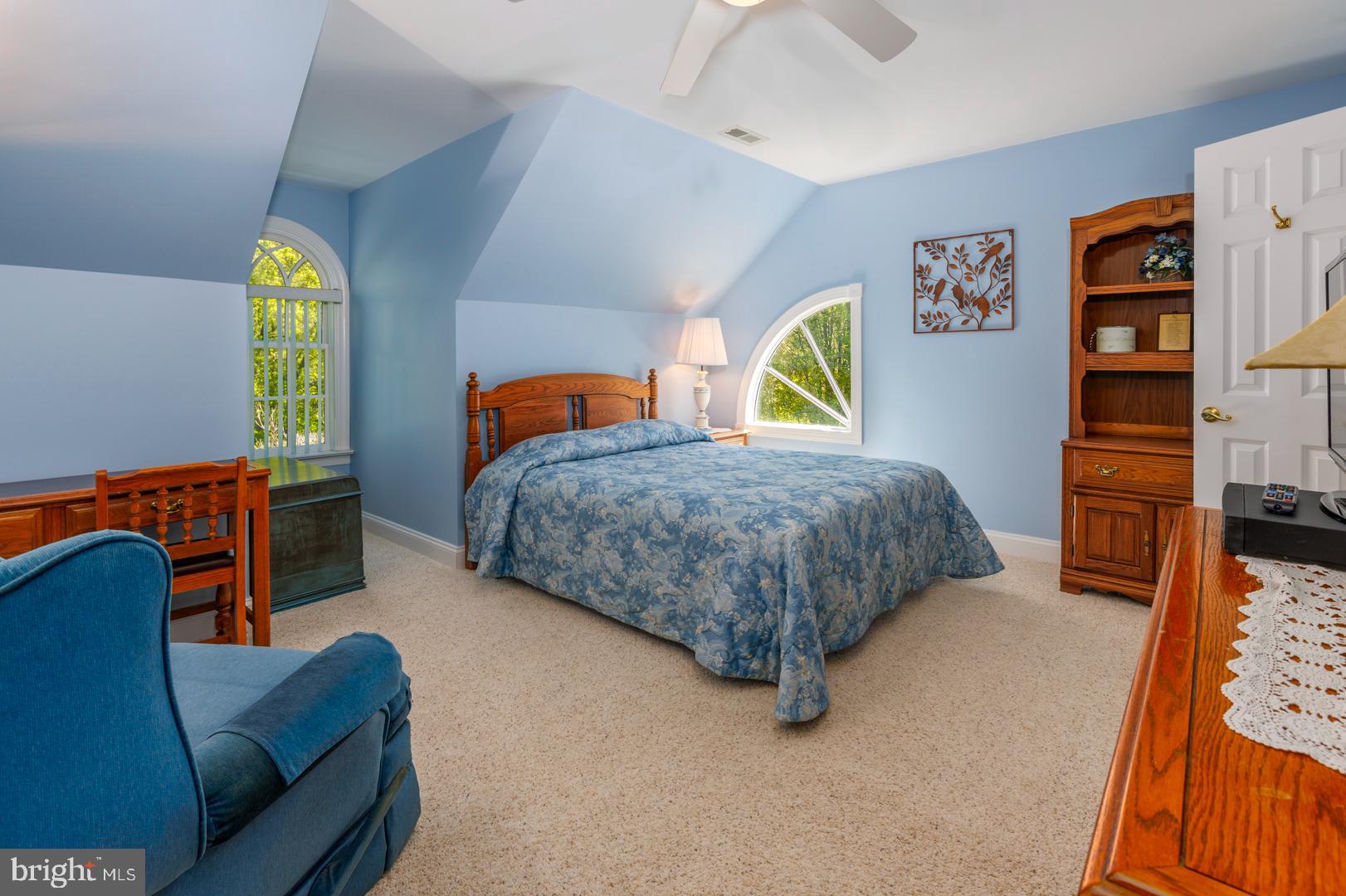 EASTON - Residential