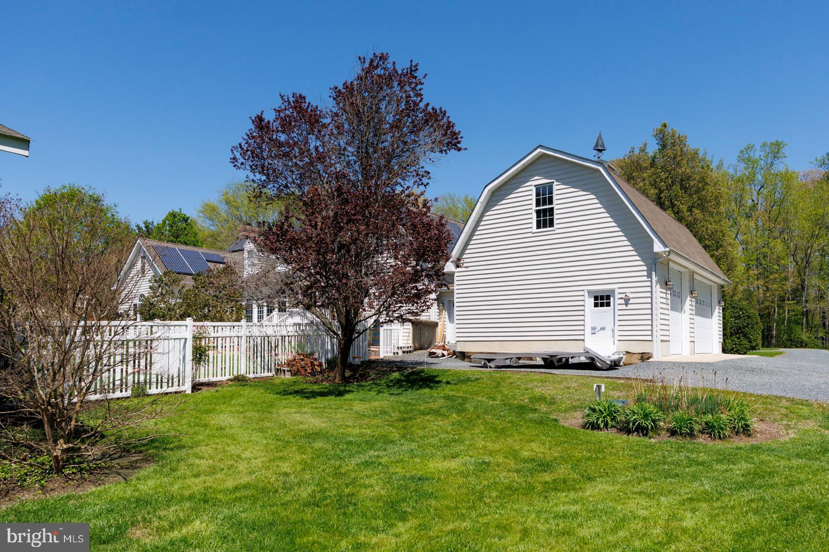 EASTON - Residential