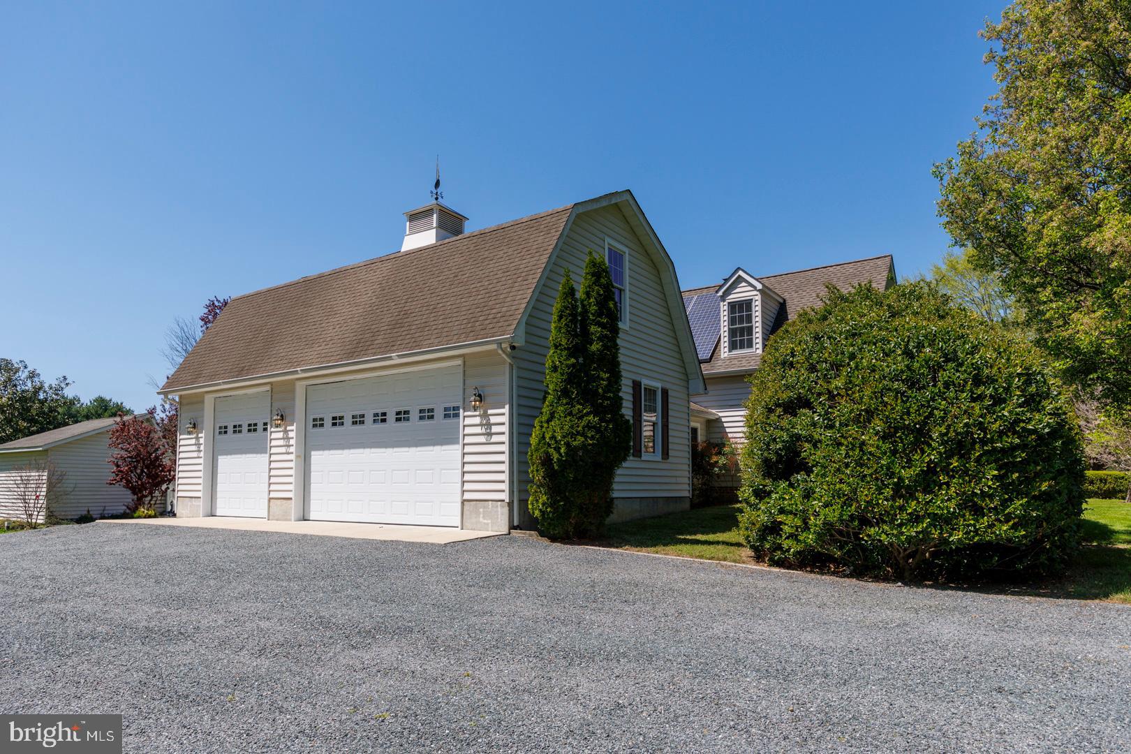 EASTON - Residential