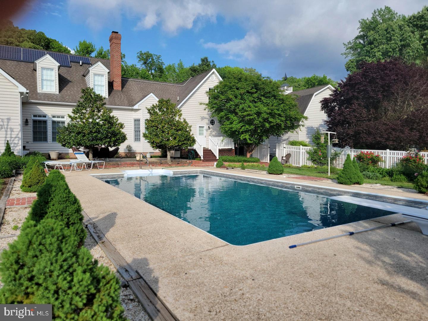 EASTON - Residential