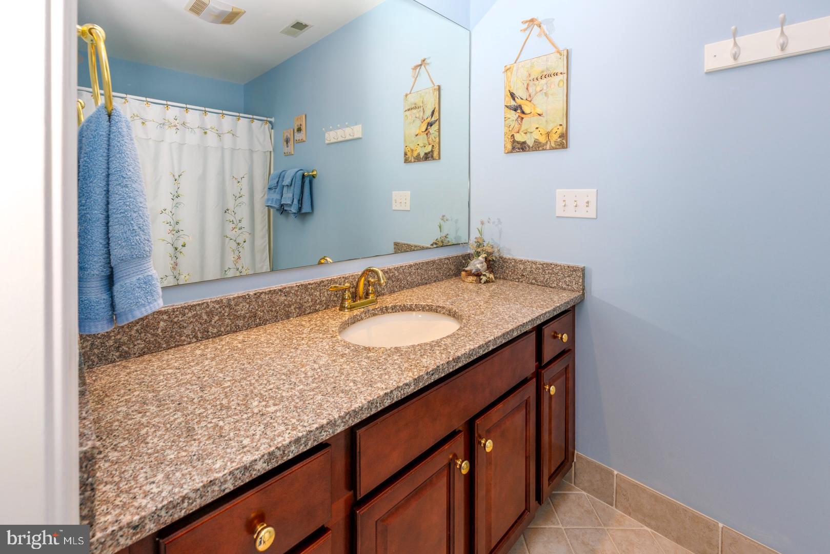 EASTON - Residential