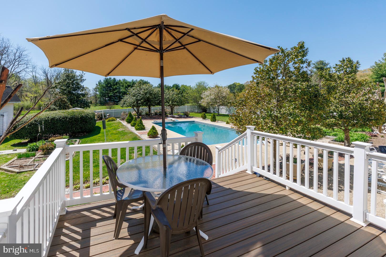 EASTON - Residential