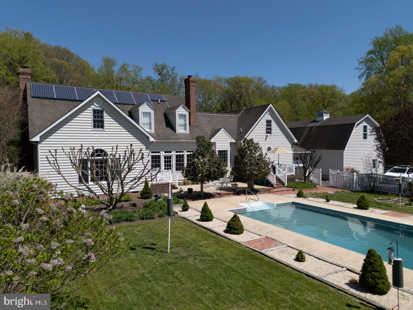 EASTON - Residential