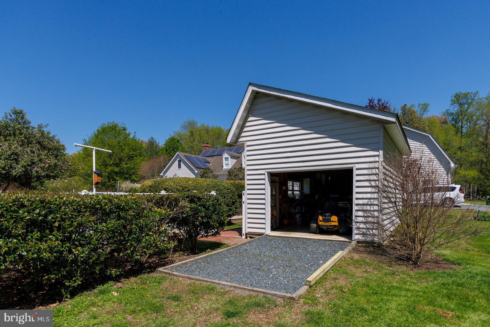 EASTON - Residential