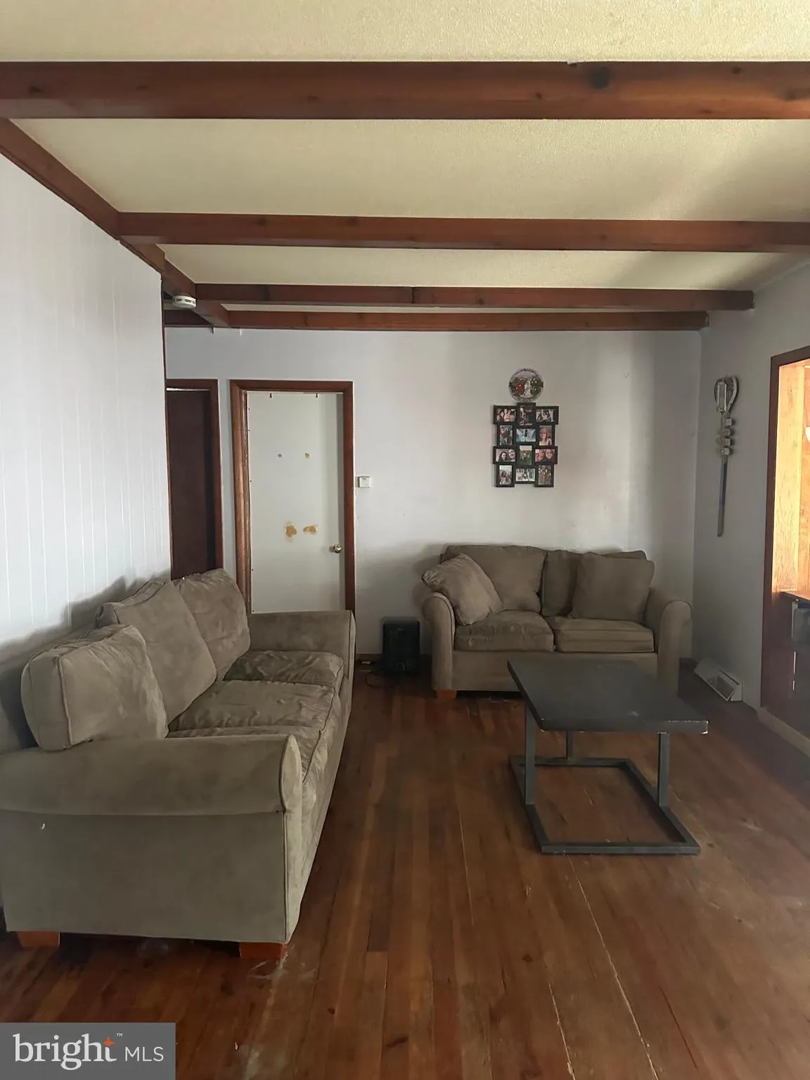 Penns Grove, New Jersey 08069, United States, 3 Bedrooms Bedrooms, ,1 BathroomBathrooms,Residential,Pending,3705