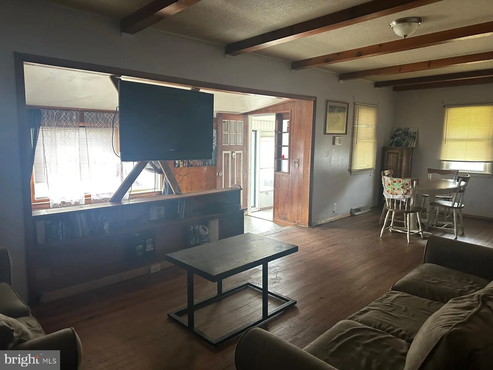 Penns Grove, New Jersey 08069, United States, 3 Bedrooms Bedrooms, ,1 BathroomBathrooms,Residential,Pending,3705