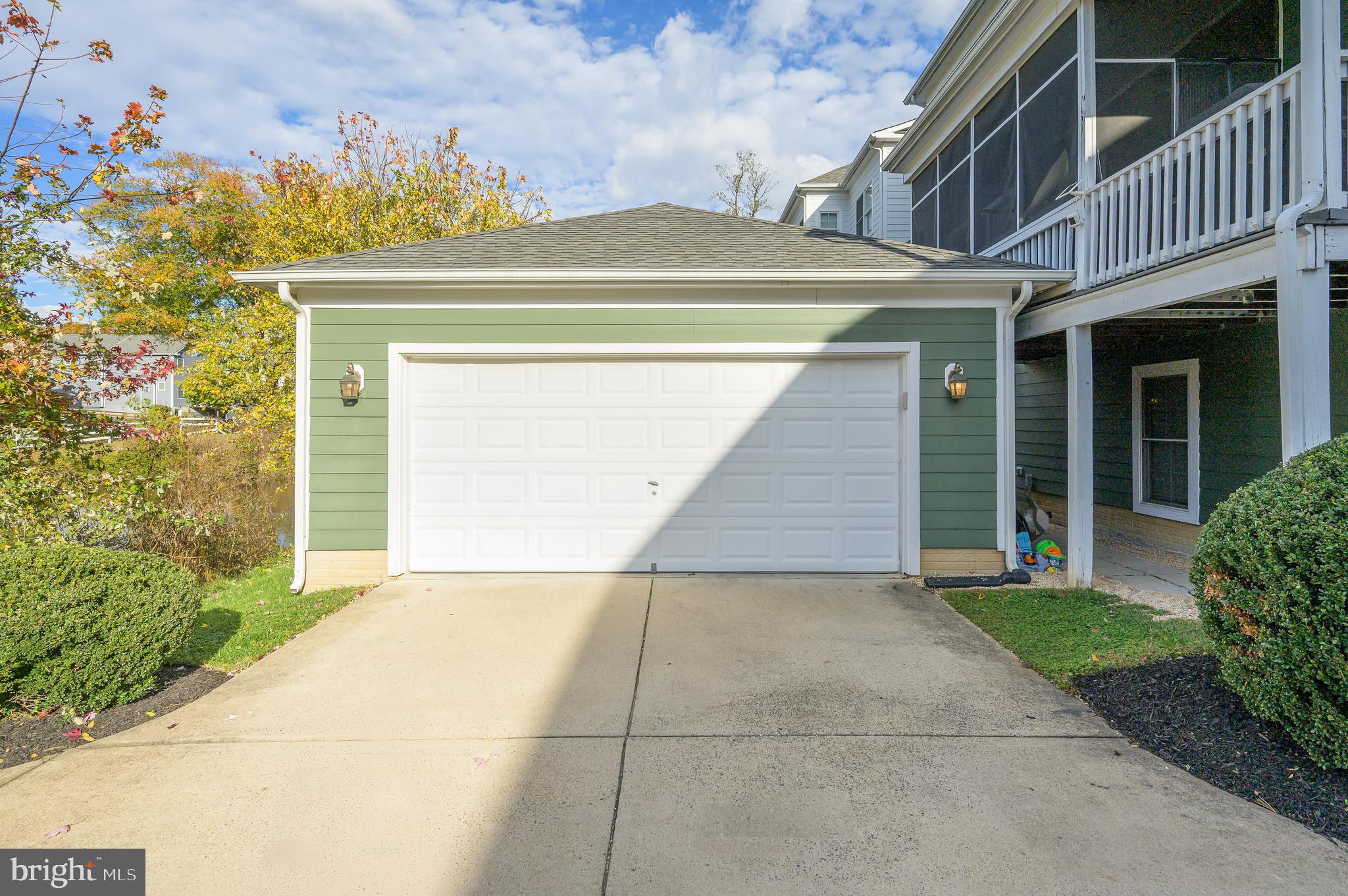 COURTS OF ST FRANCIS - Residential