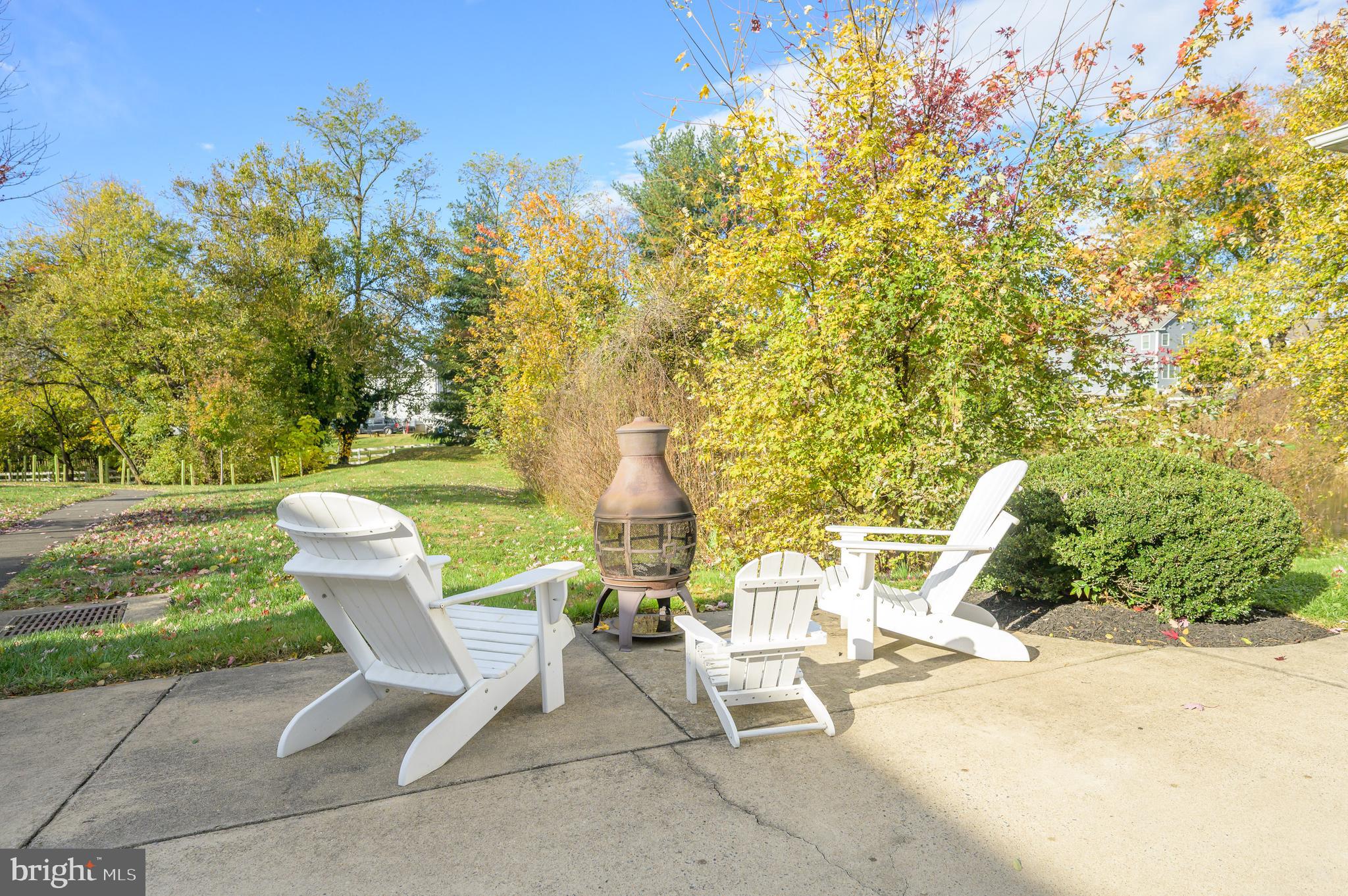 COURTS OF ST FRANCIS - Residential