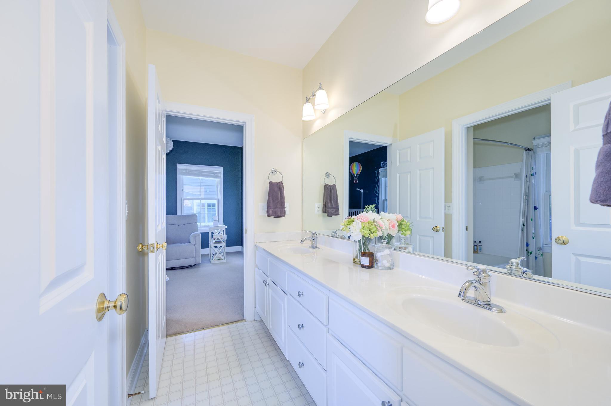 COURTS OF ST FRANCIS - Residential