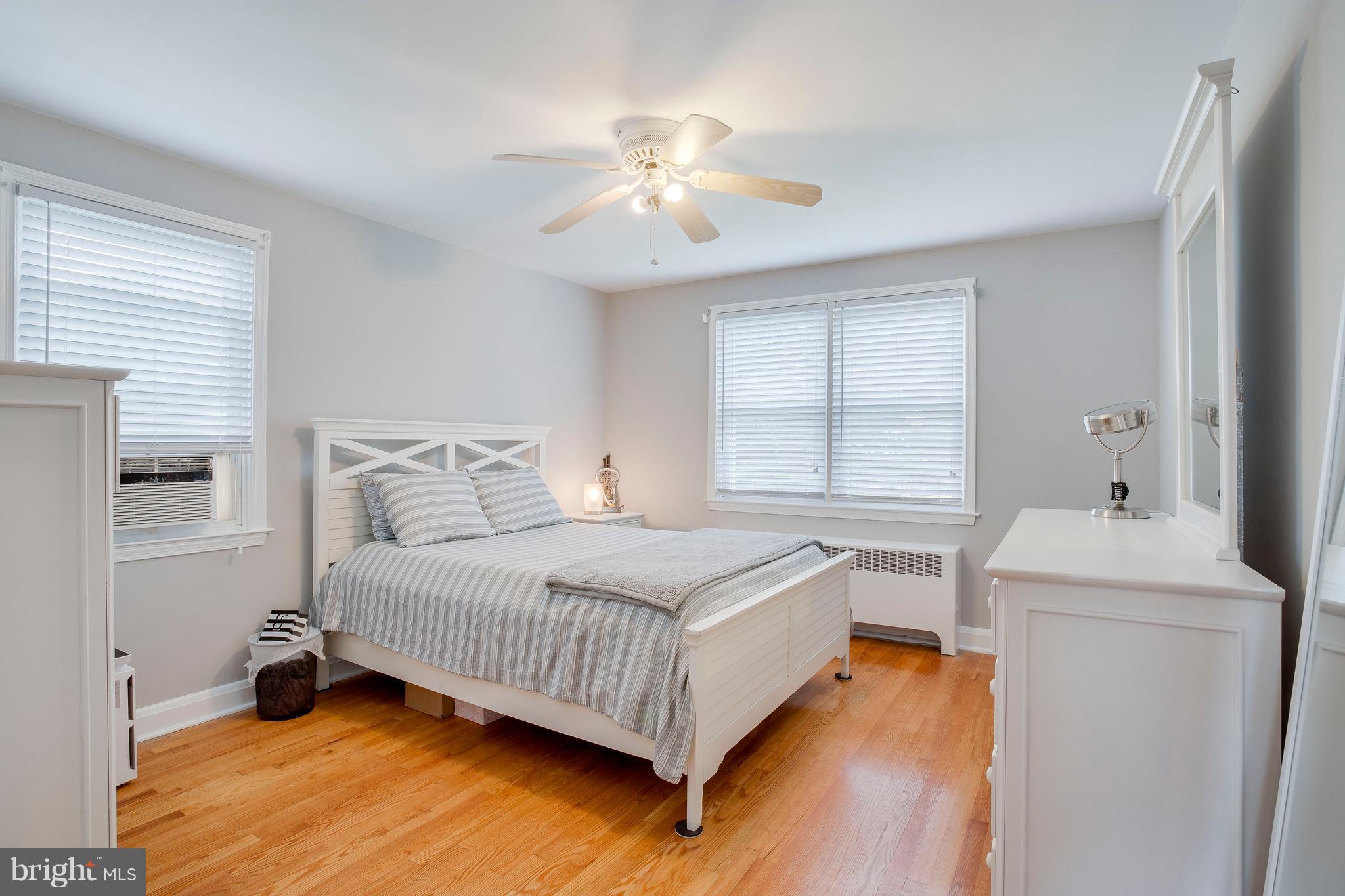 COLONIAL GARDENS - Residential