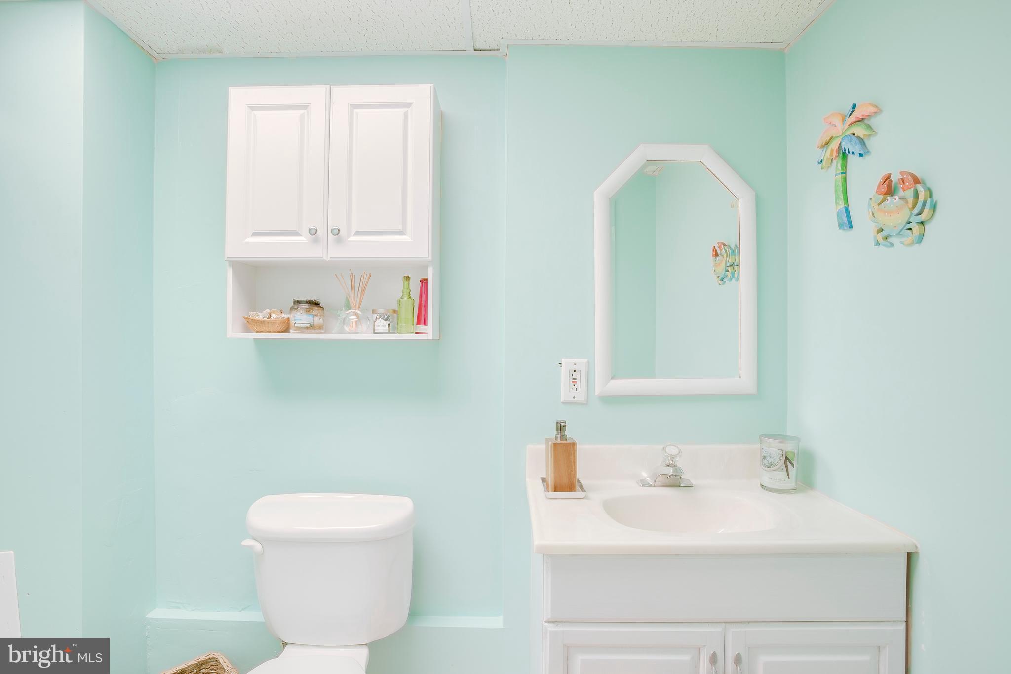 COLONIAL GARDENS - Residential