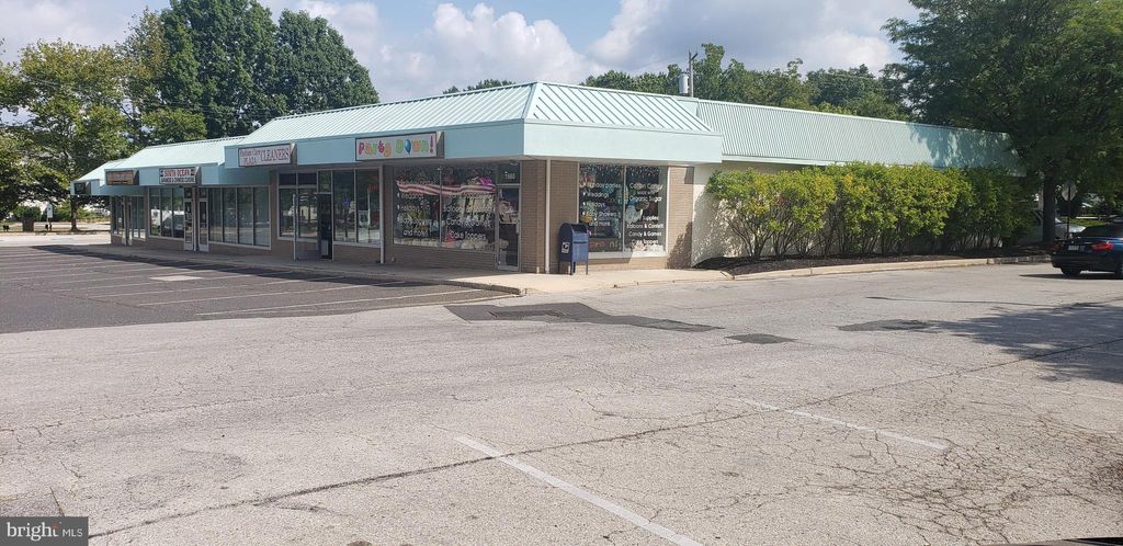 Photo of 1660 Bethlehem Pike, FLOURTOWN, PA 19031 (MLS # PAMC2052154)