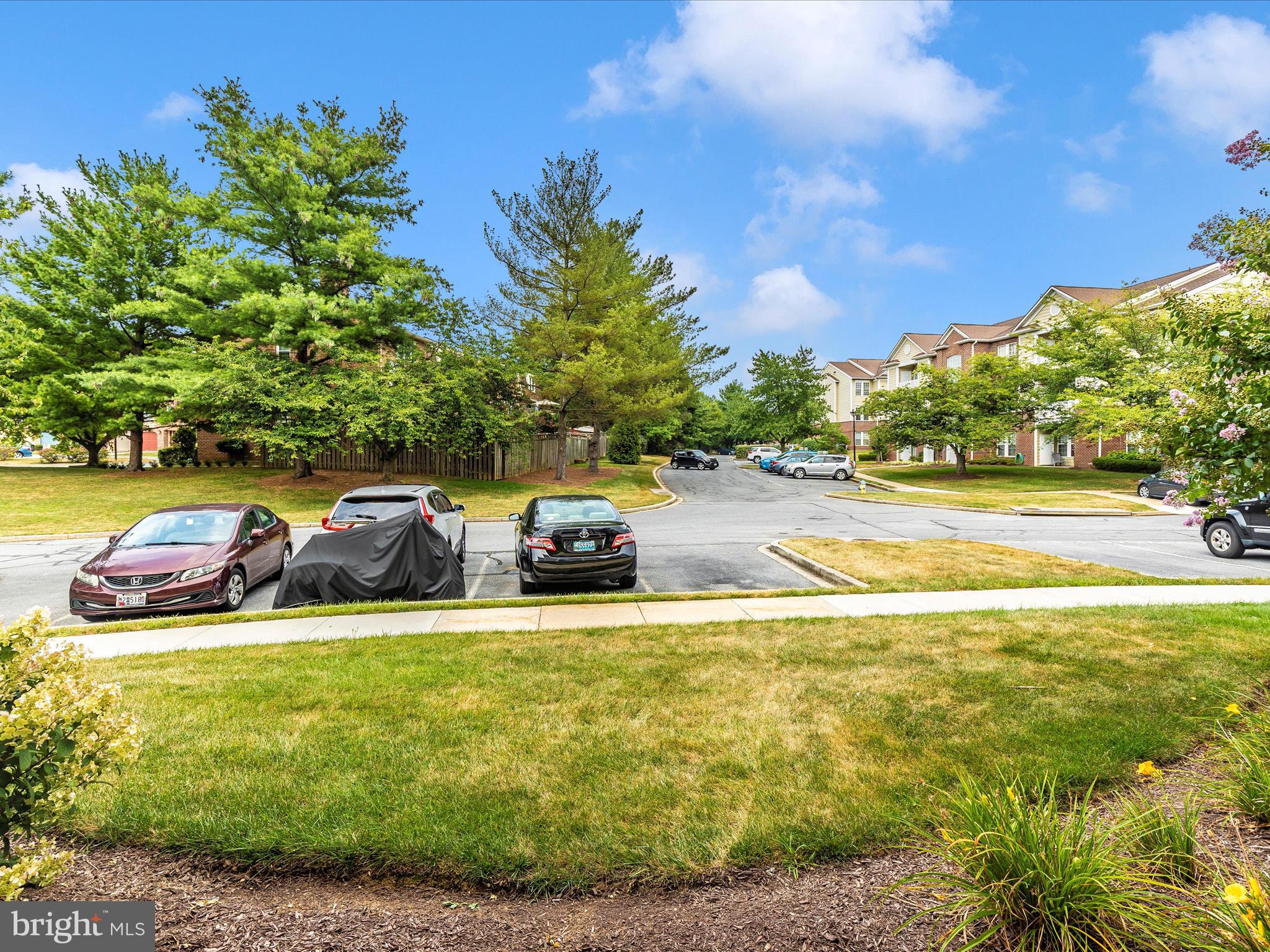 WATERSIDE - Residential