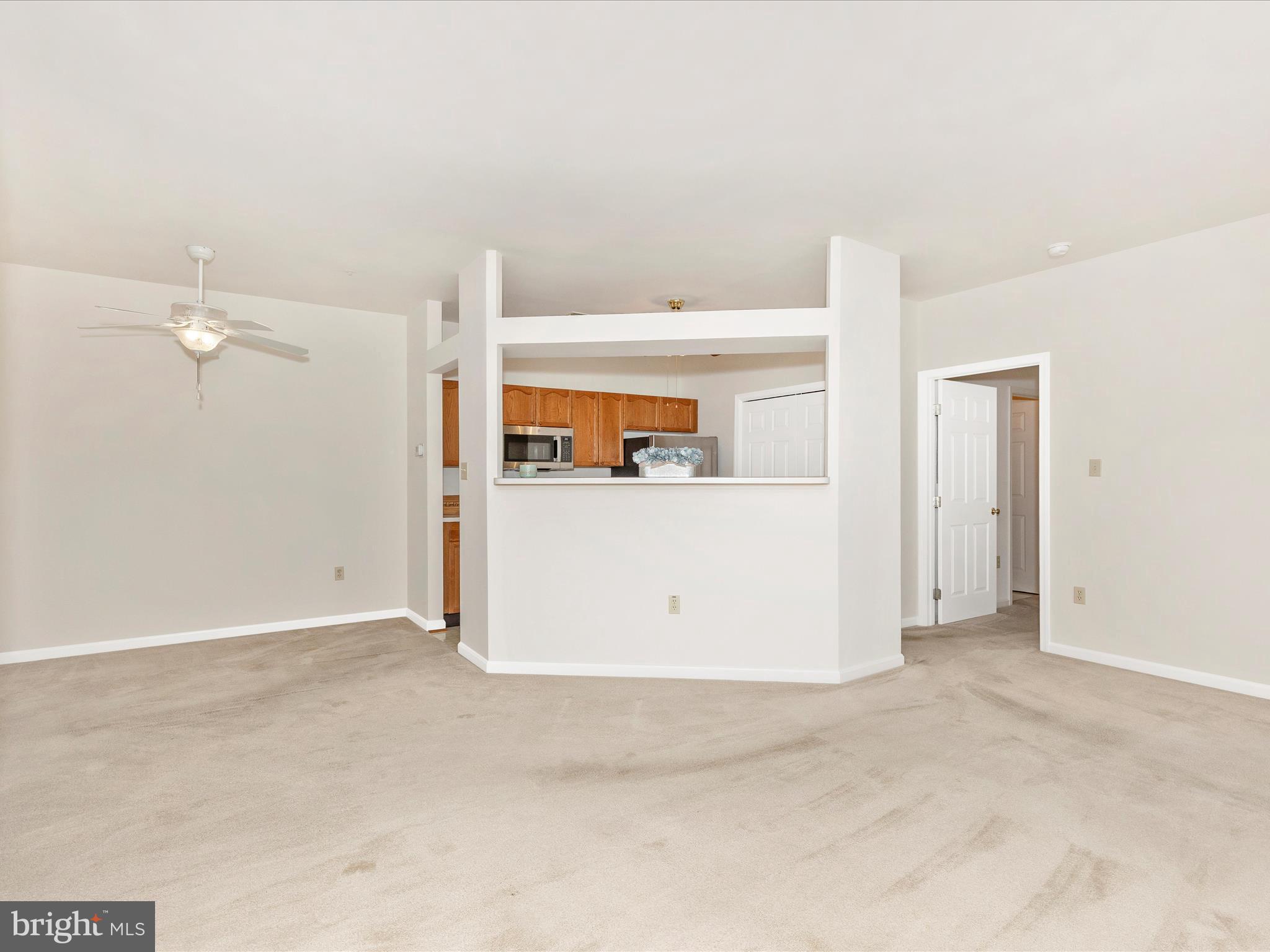 WATERSIDE - Residential