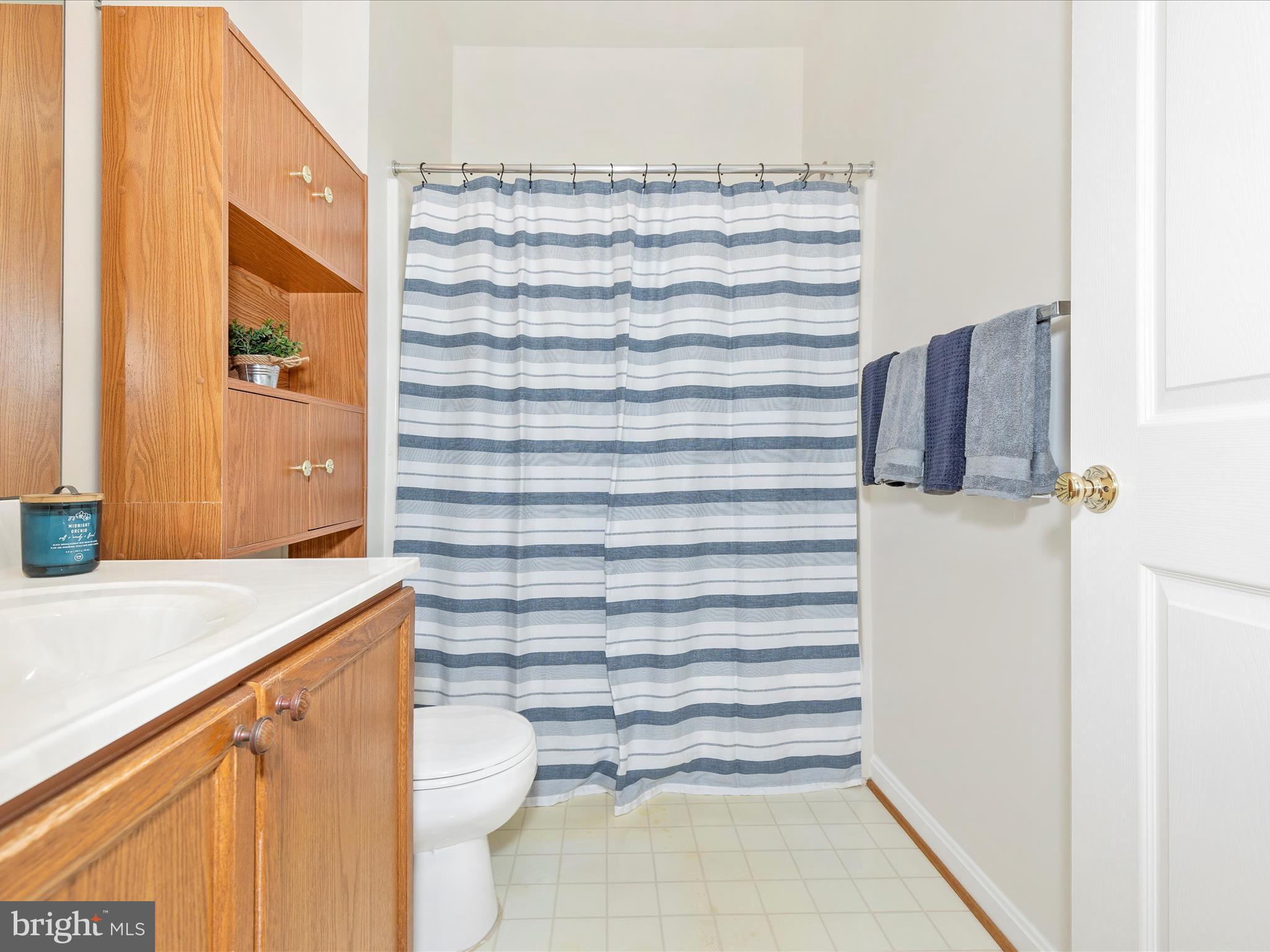 WATERSIDE - Residential