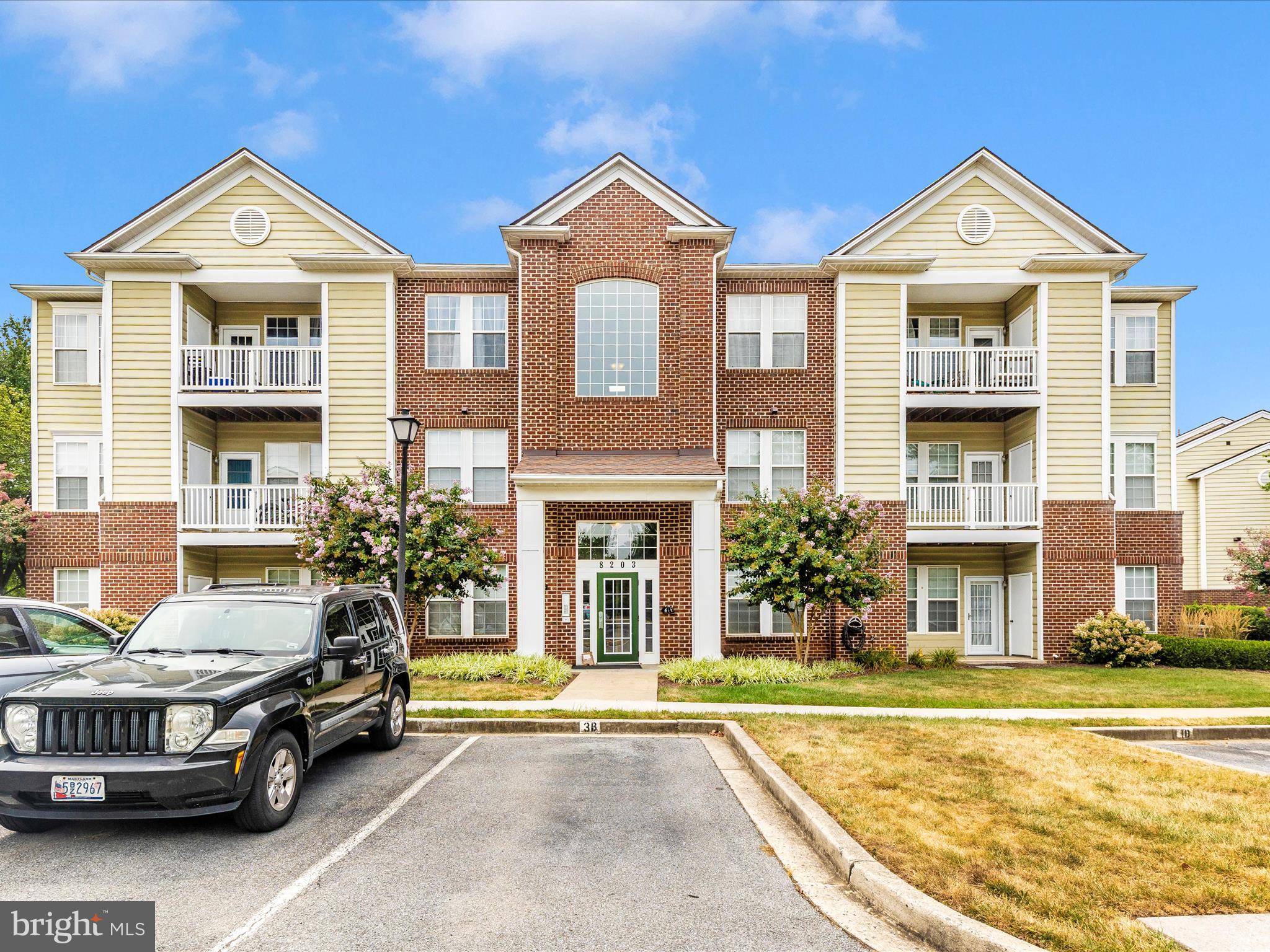 WATERSIDE - Residential