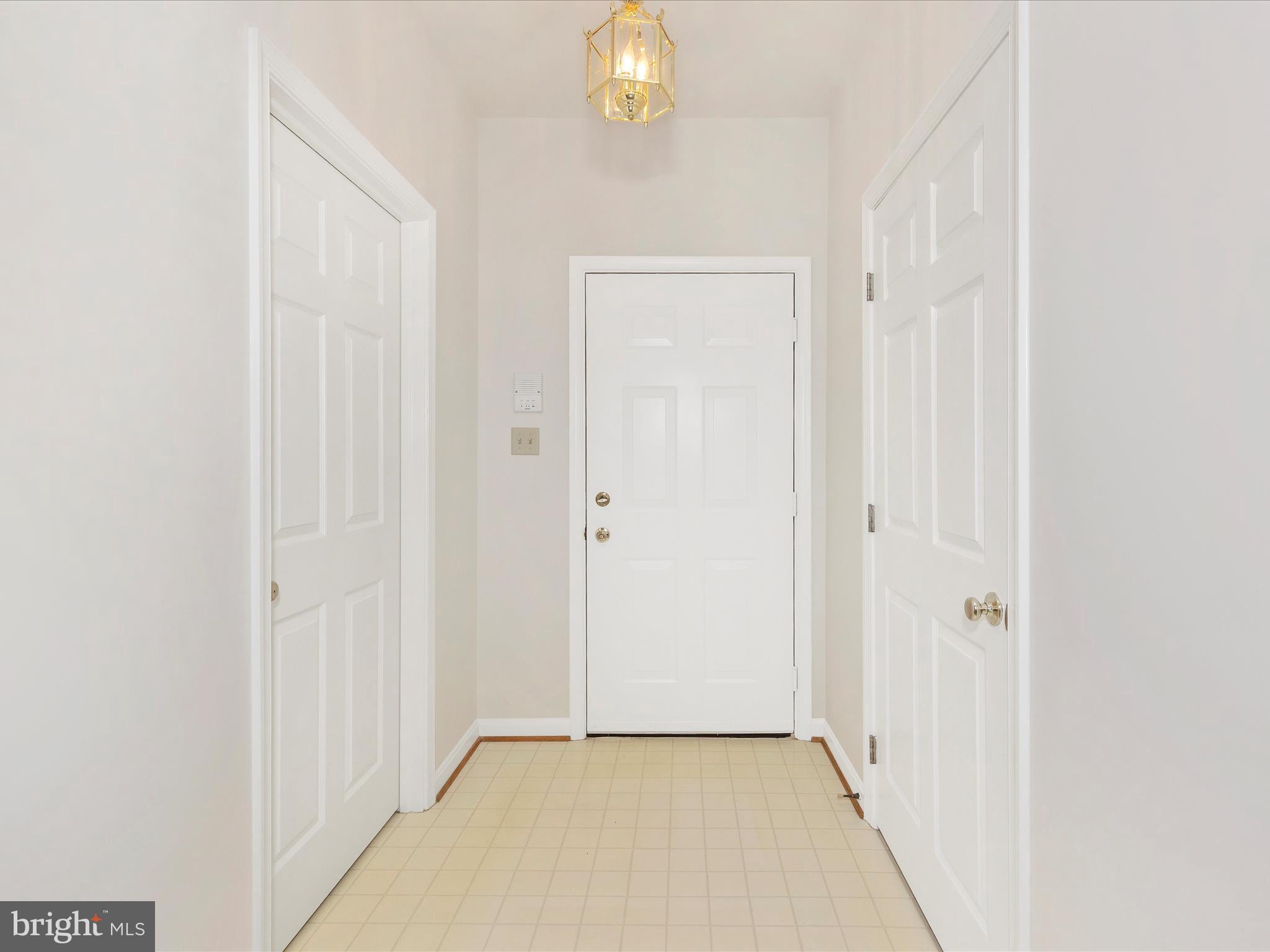 WATERSIDE - Residential