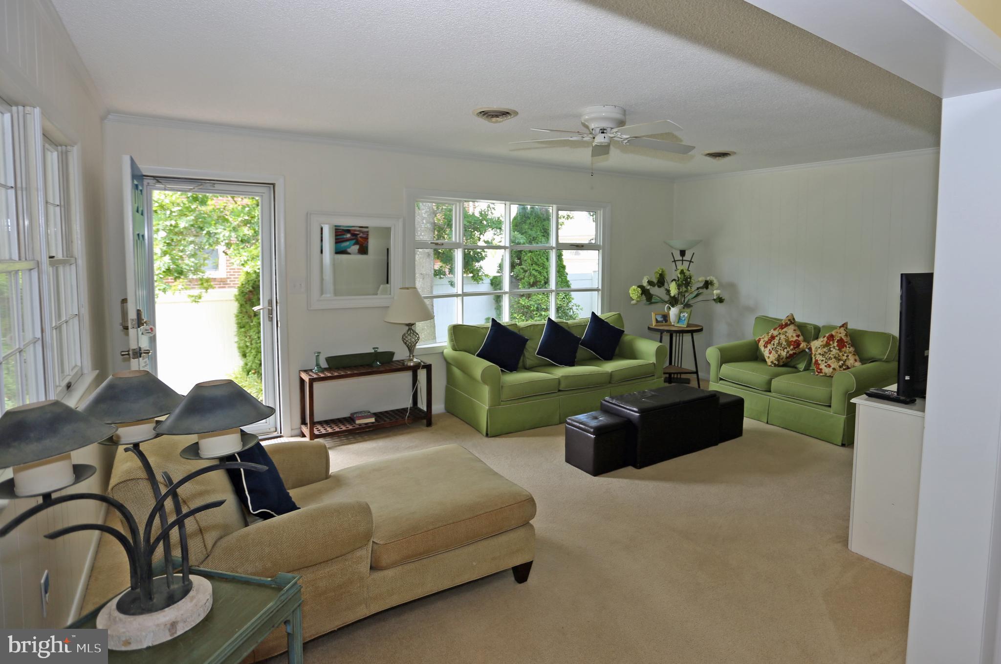327 COUNTRY CLUB DRIVE