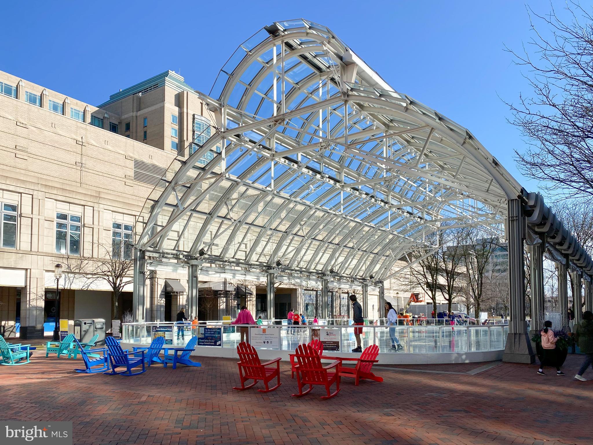 RESTON - Residential