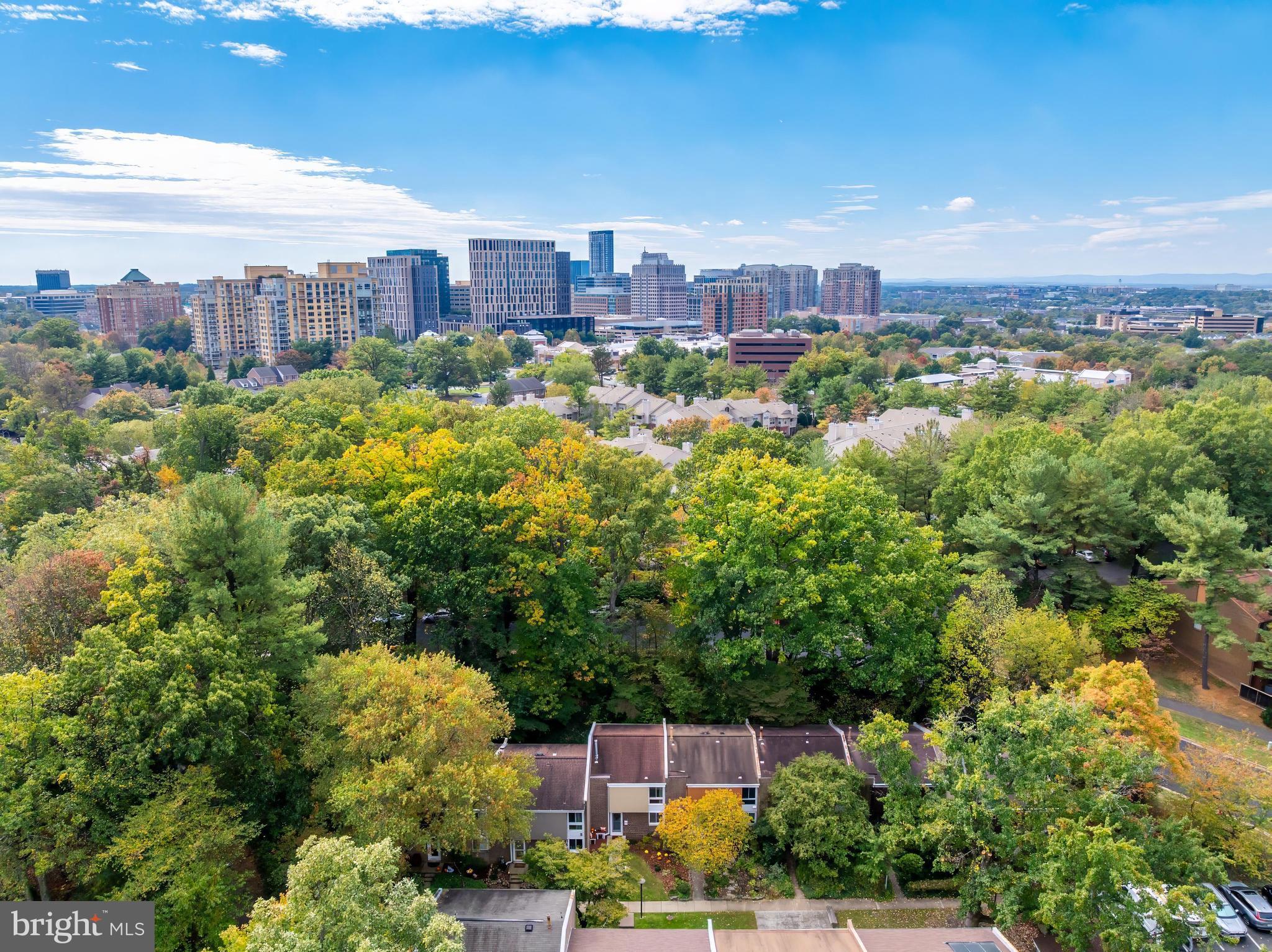 RESTON - Residential