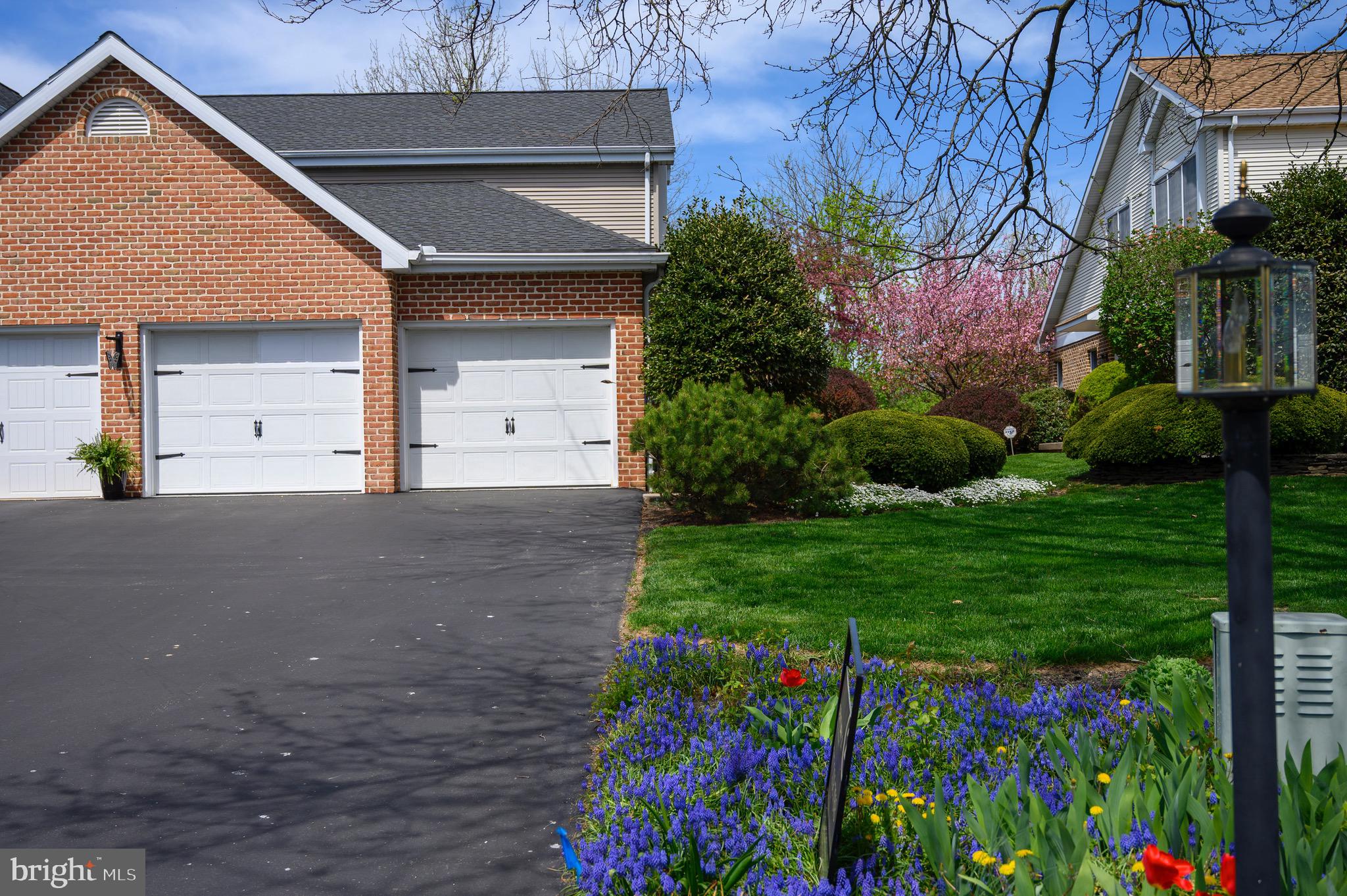 141 STONE HEDGE COURT
