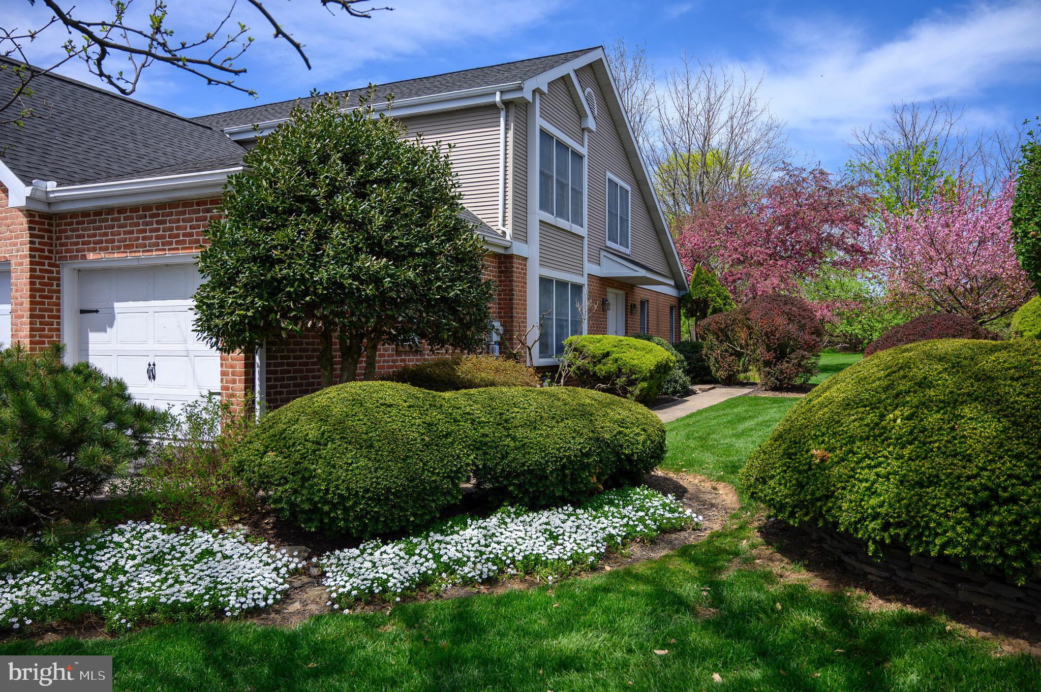 141 STONE HEDGE COURT
